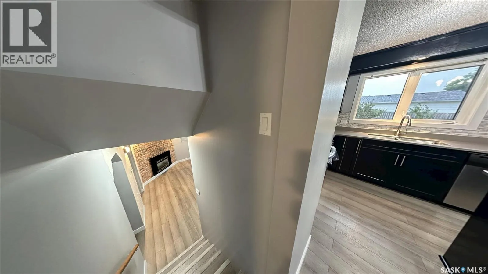 201 Haviland CRESCENT