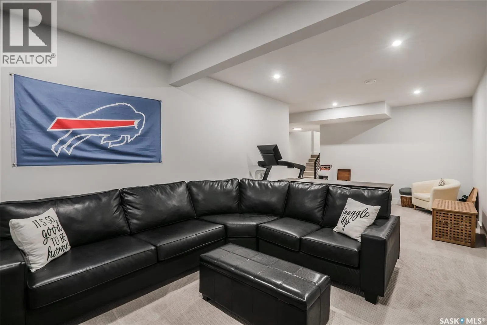 518 Hamm CRESCENT
