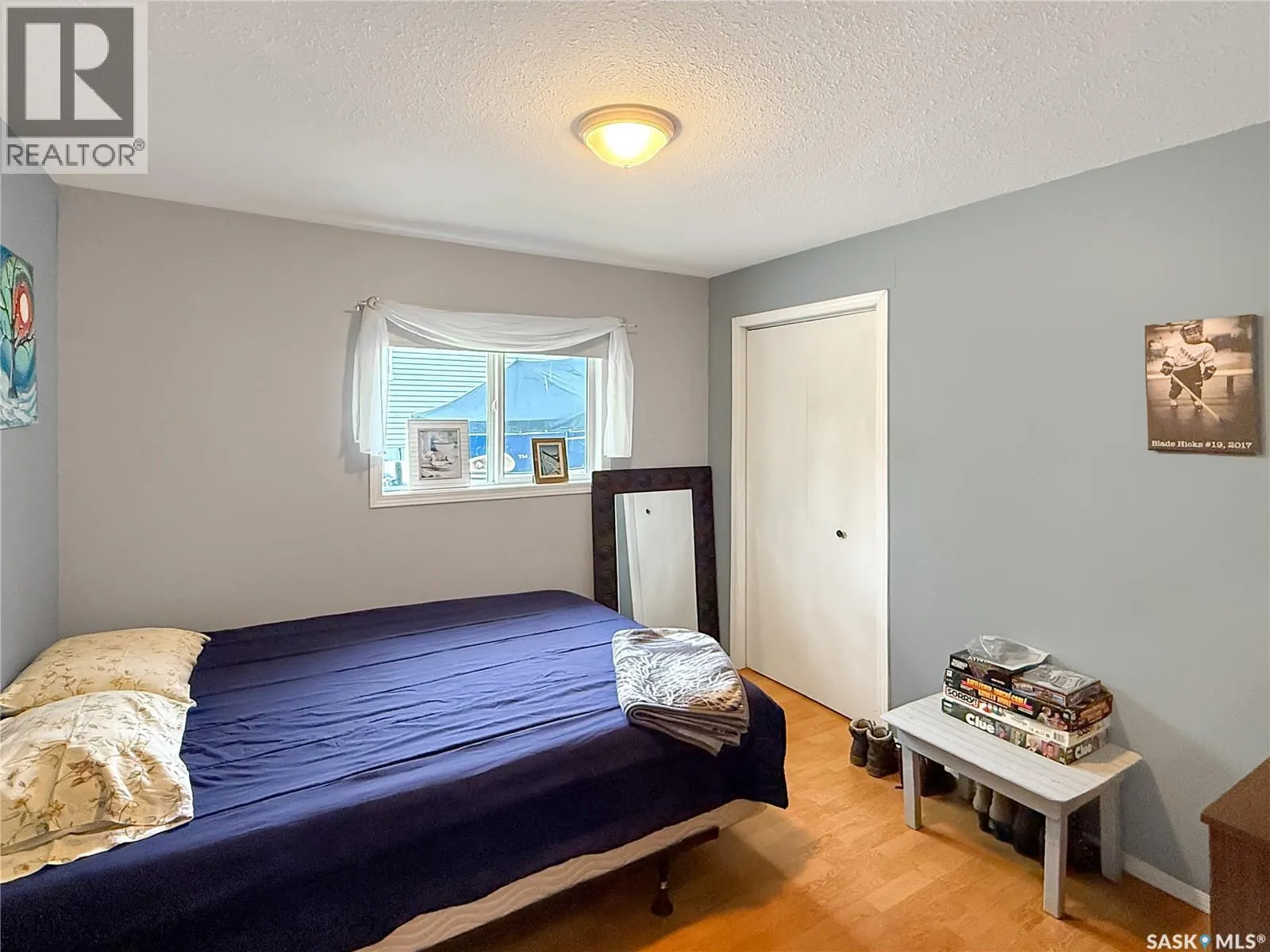 28 Andrews AVENUE