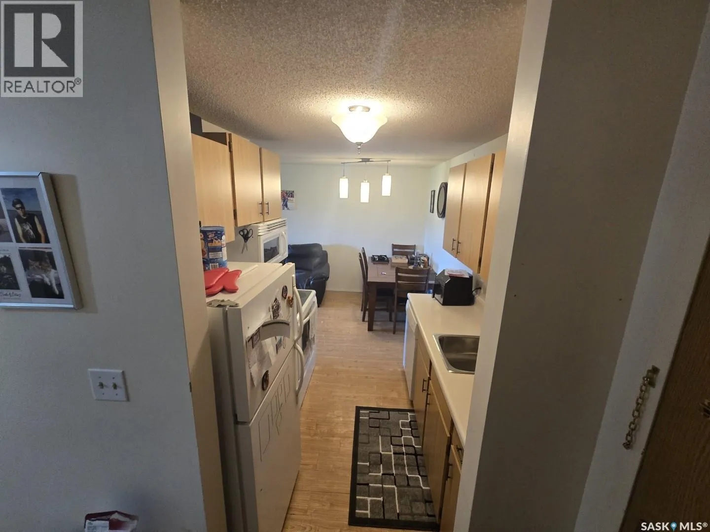 1635 425 115th STREET E