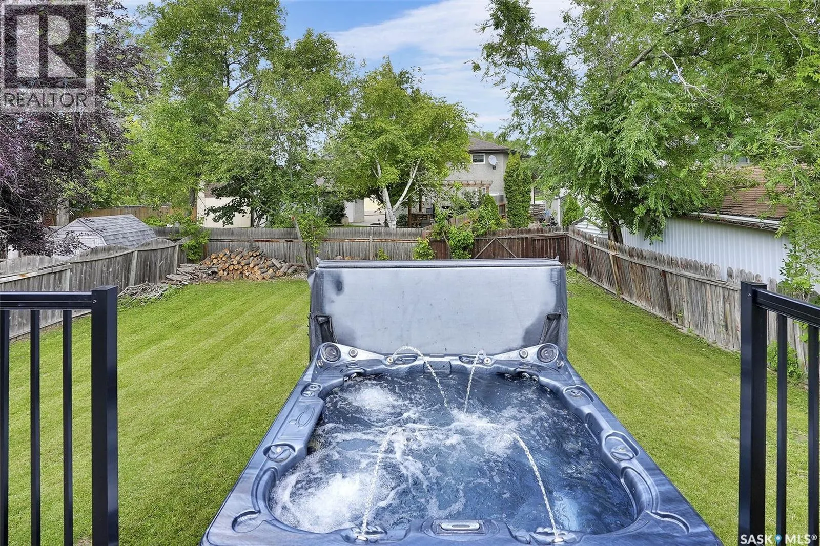 586 Rink AVENUE