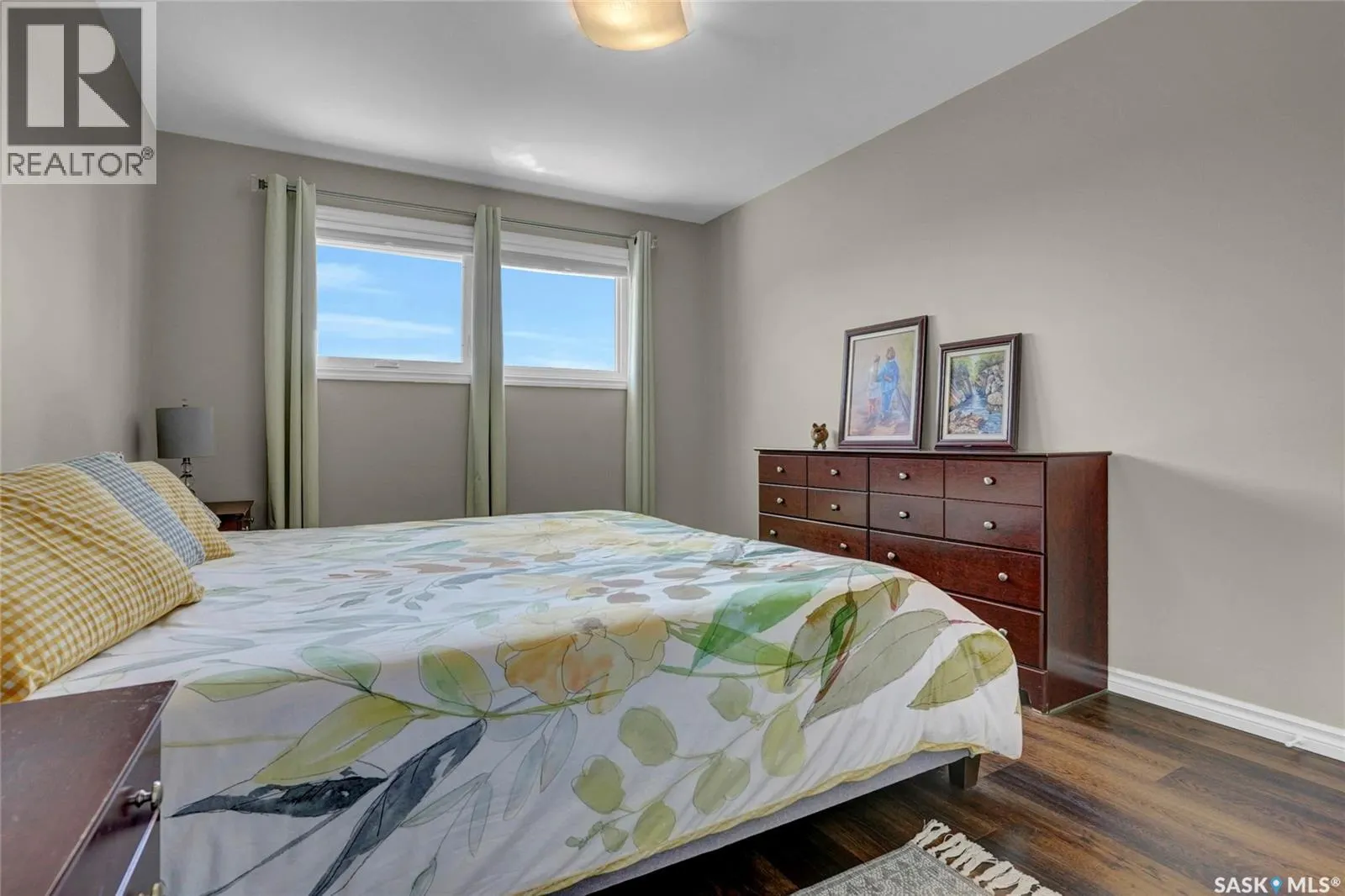 1311 Athabasca STREET W