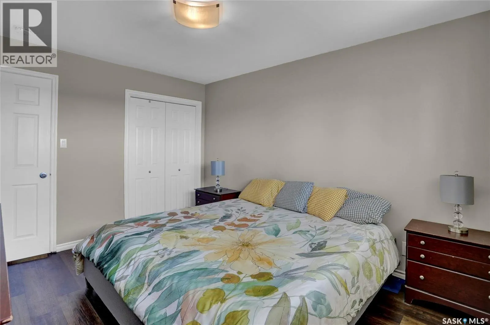 1311 Athabasca STREET W