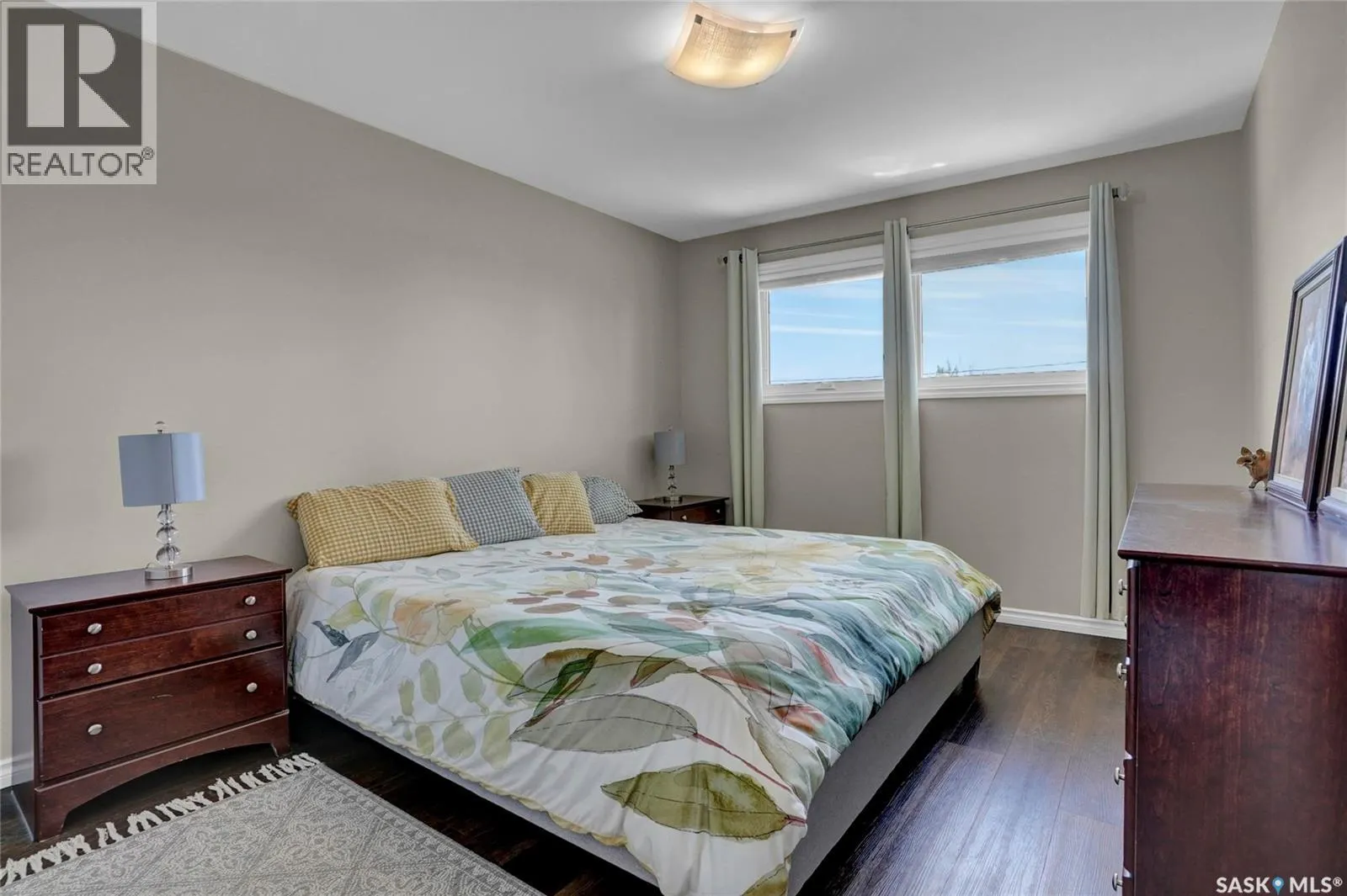 1311 Athabasca STREET W