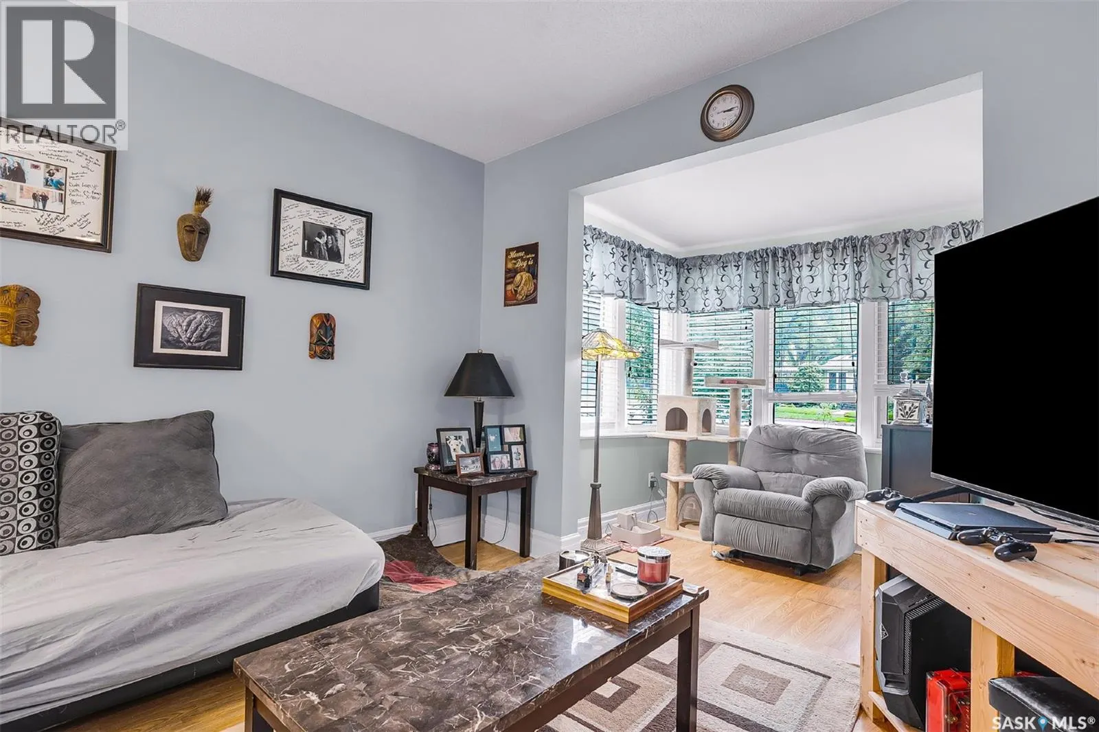 706 32nd STREET W