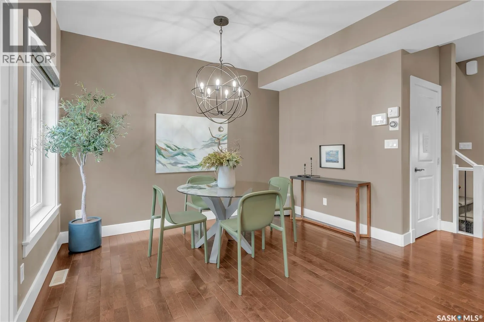 112A 109th STREET W
