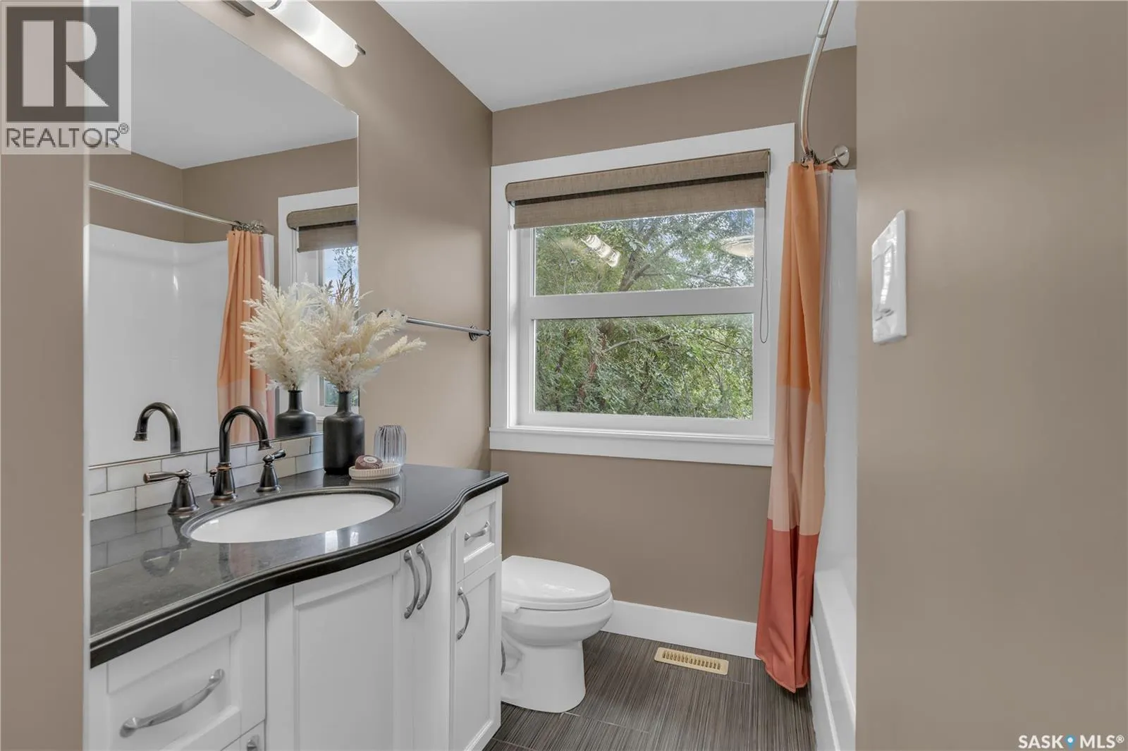 112A 109th STREET W