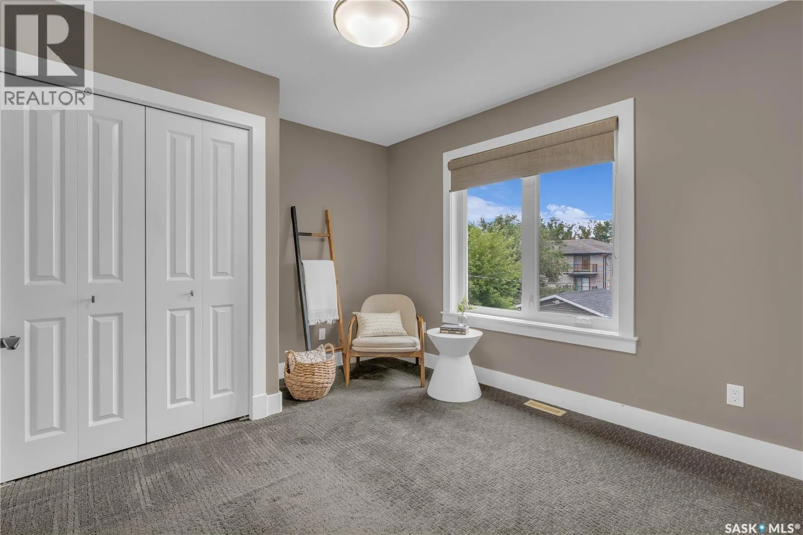 112A 109th STREET W