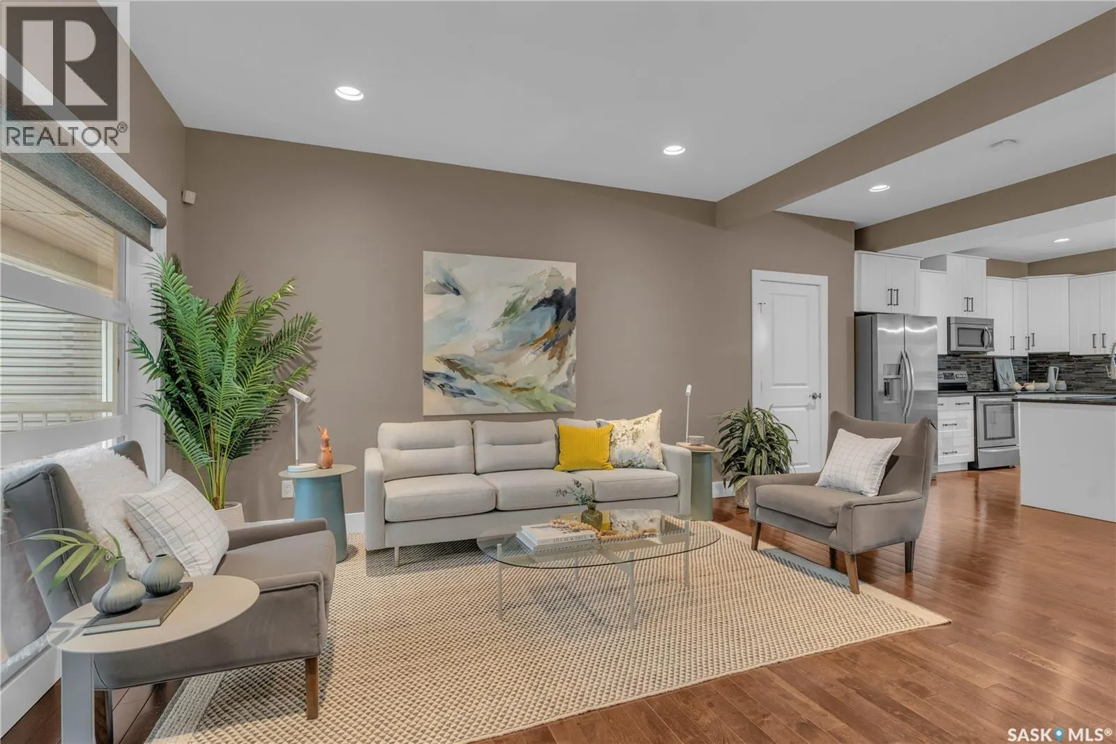 112A 109th STREET W