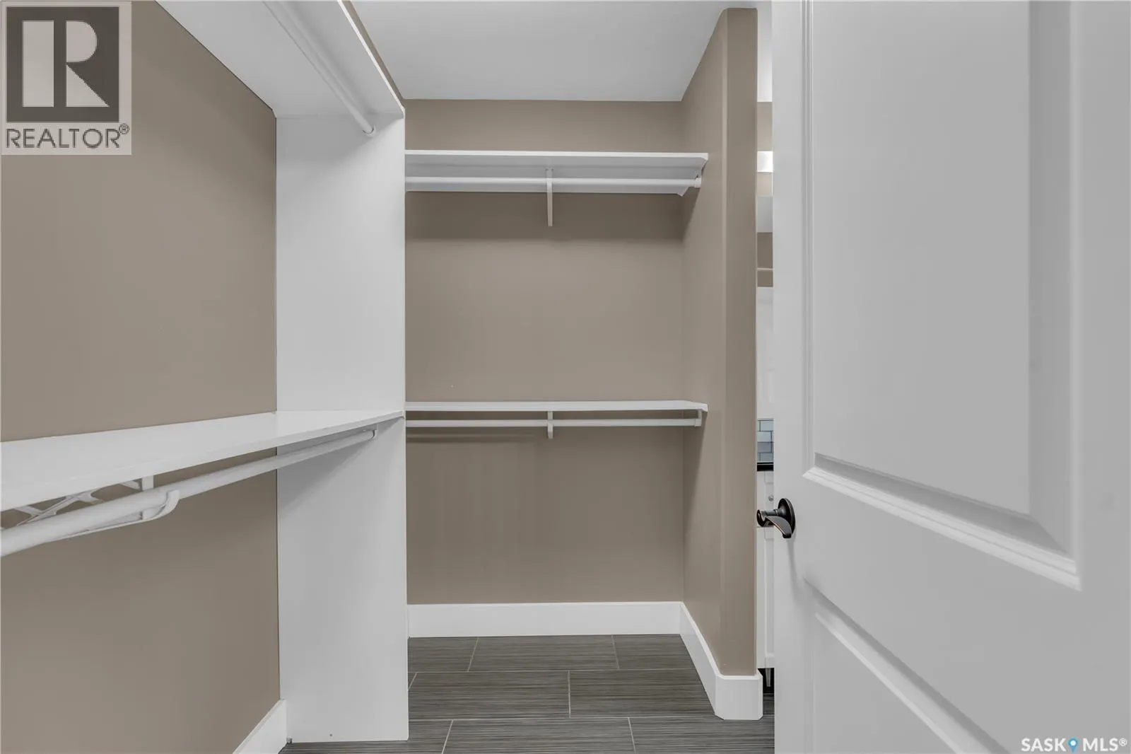 112A 109th STREET W