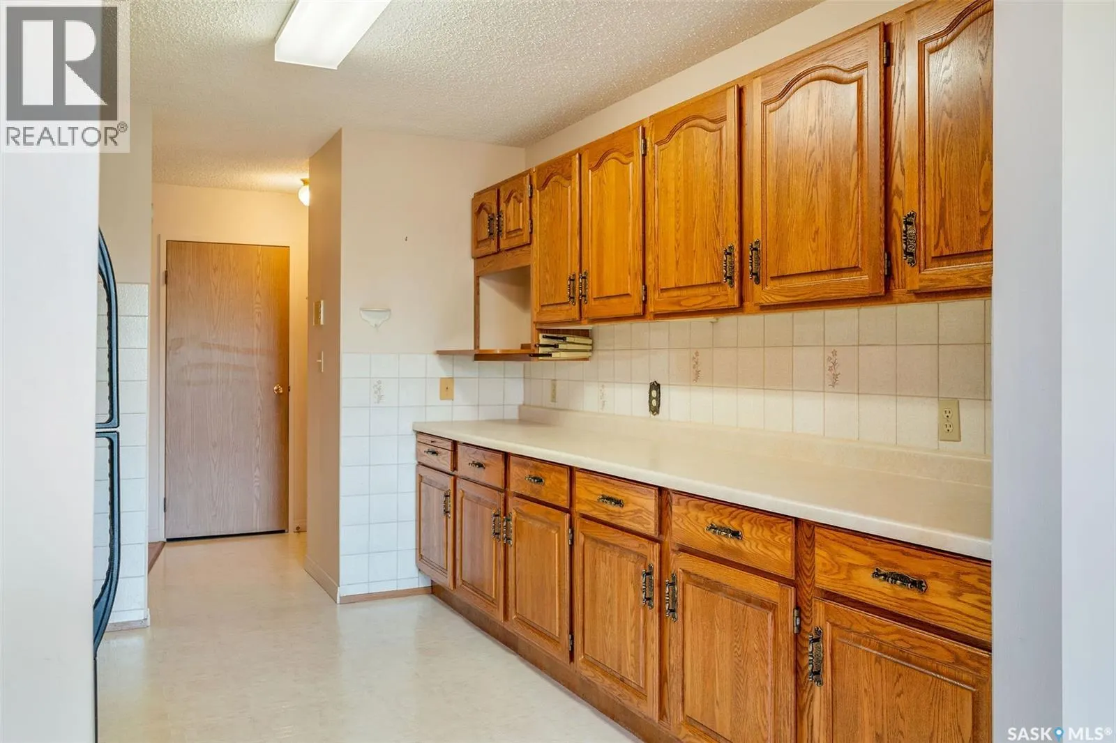 306 66 19th STREET W