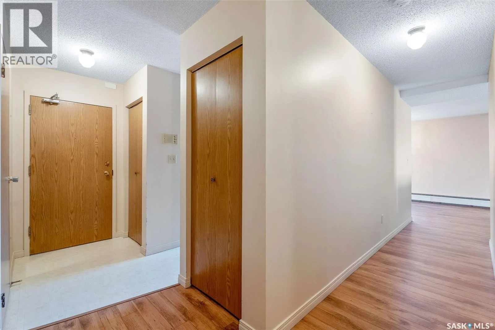 306 66 19th STREET W