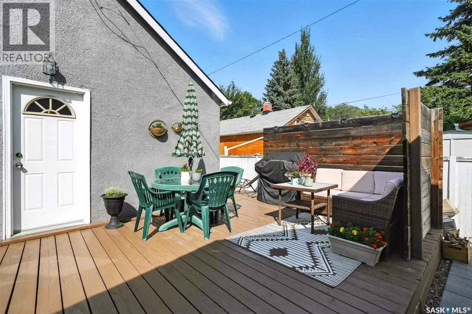 2419 McPherson AVENUE