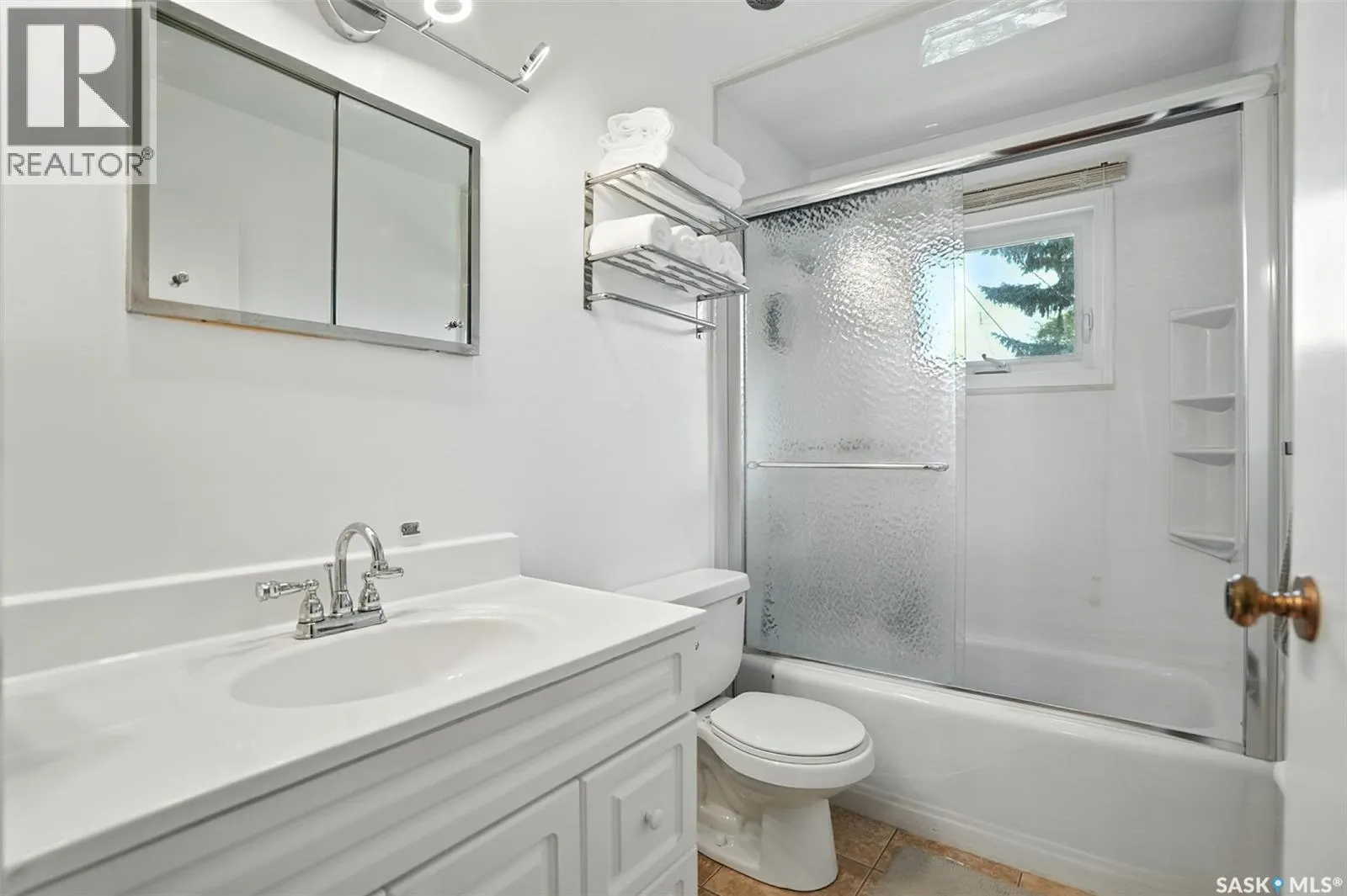 22 Cantlon CRESCENT
