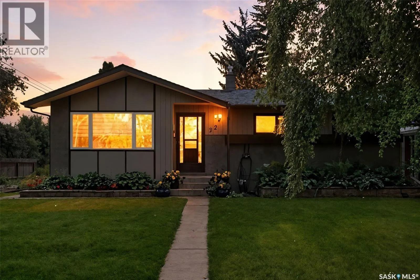 22 Cantlon CRESCENT