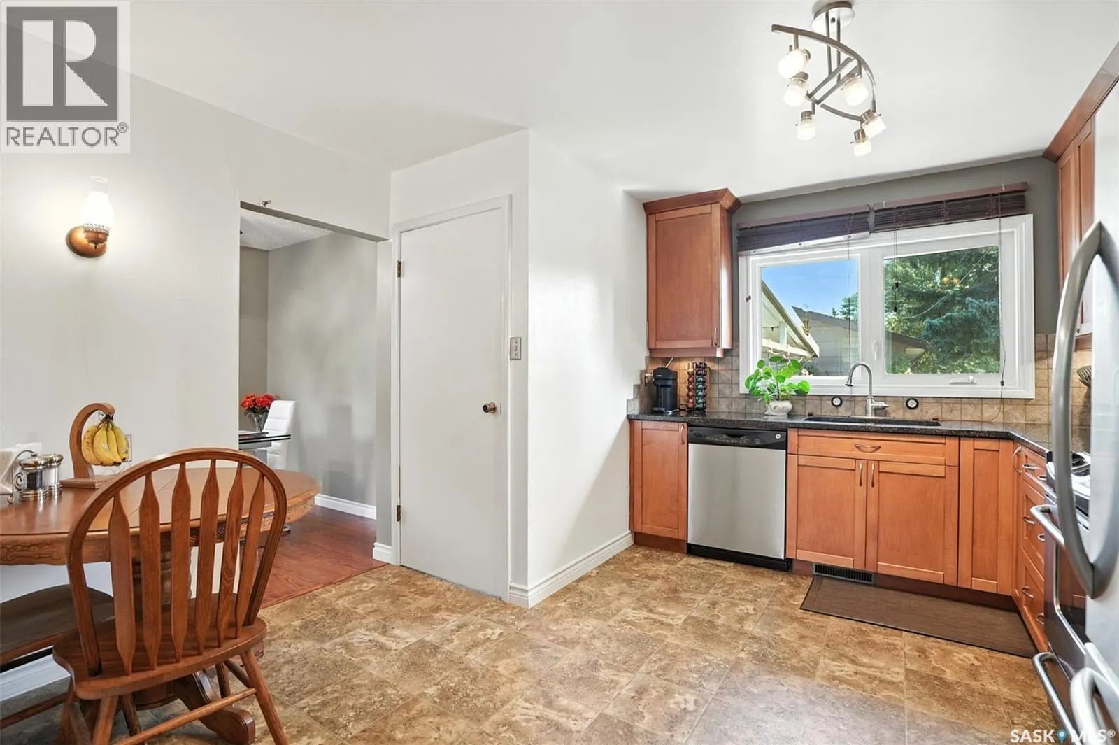 22 Cantlon CRESCENT