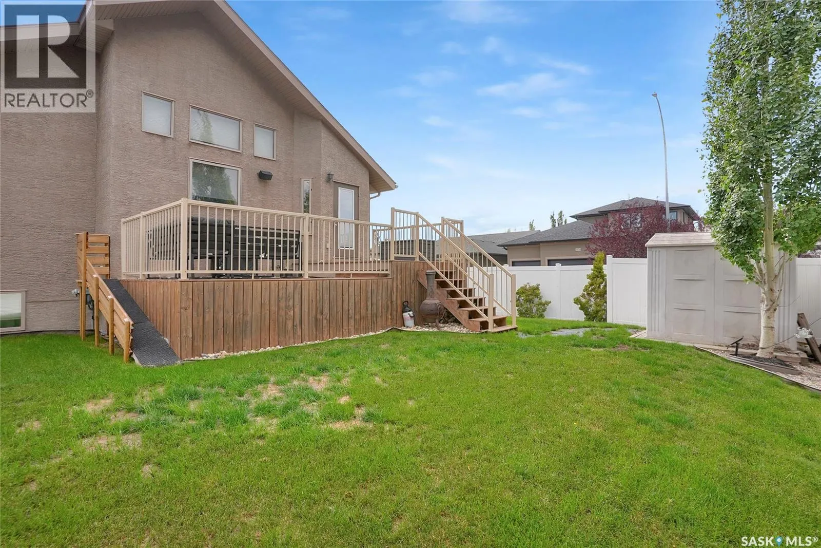 2402 Jameson CRESCENT