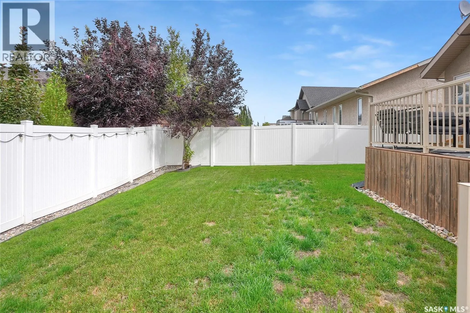 2402 Jameson CRESCENT