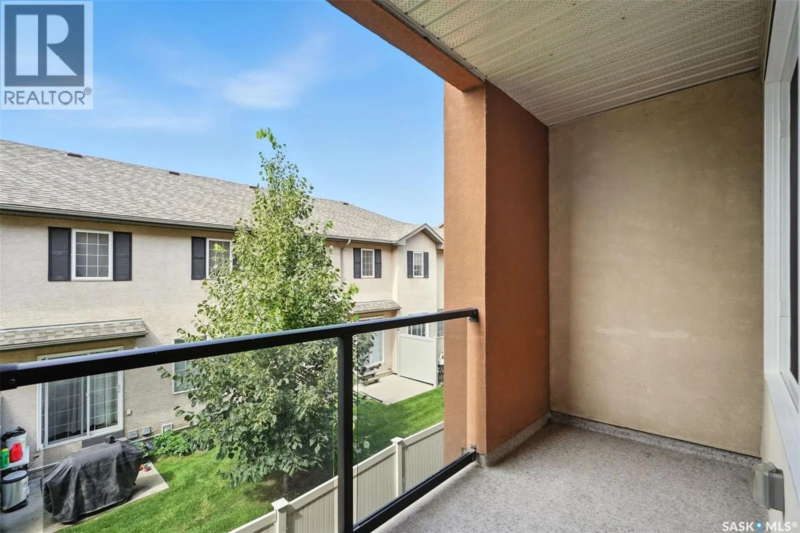 231 142 Pawlychenko LANE