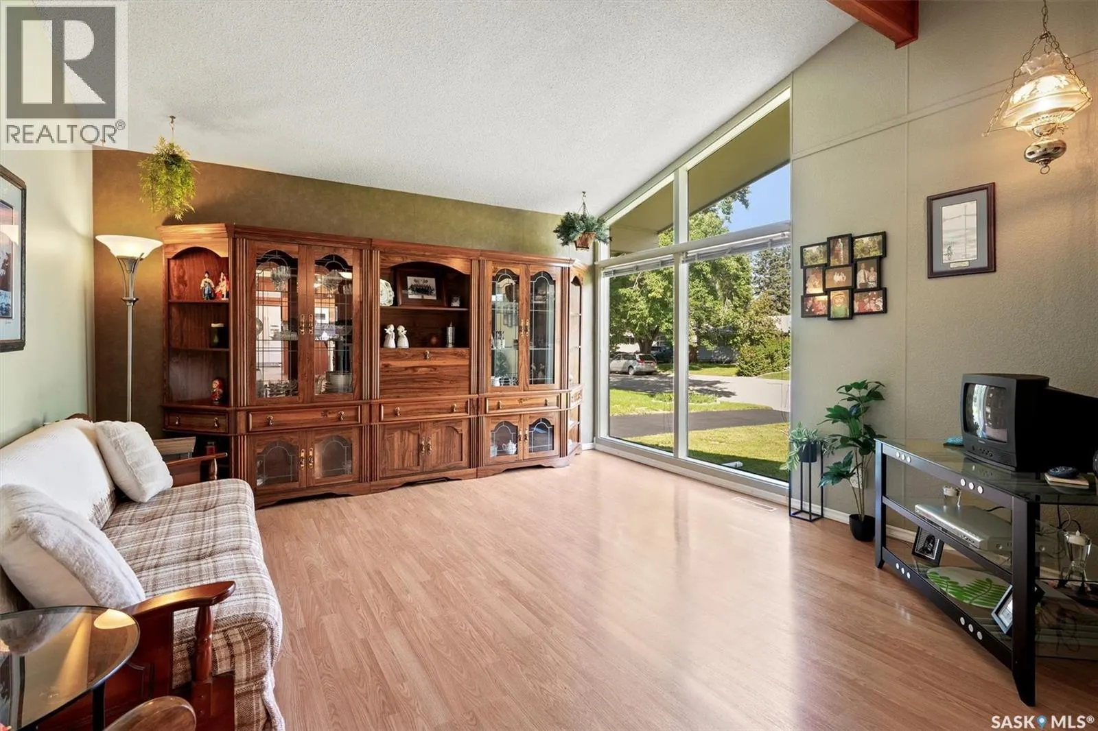 30 Spinks DRIVE