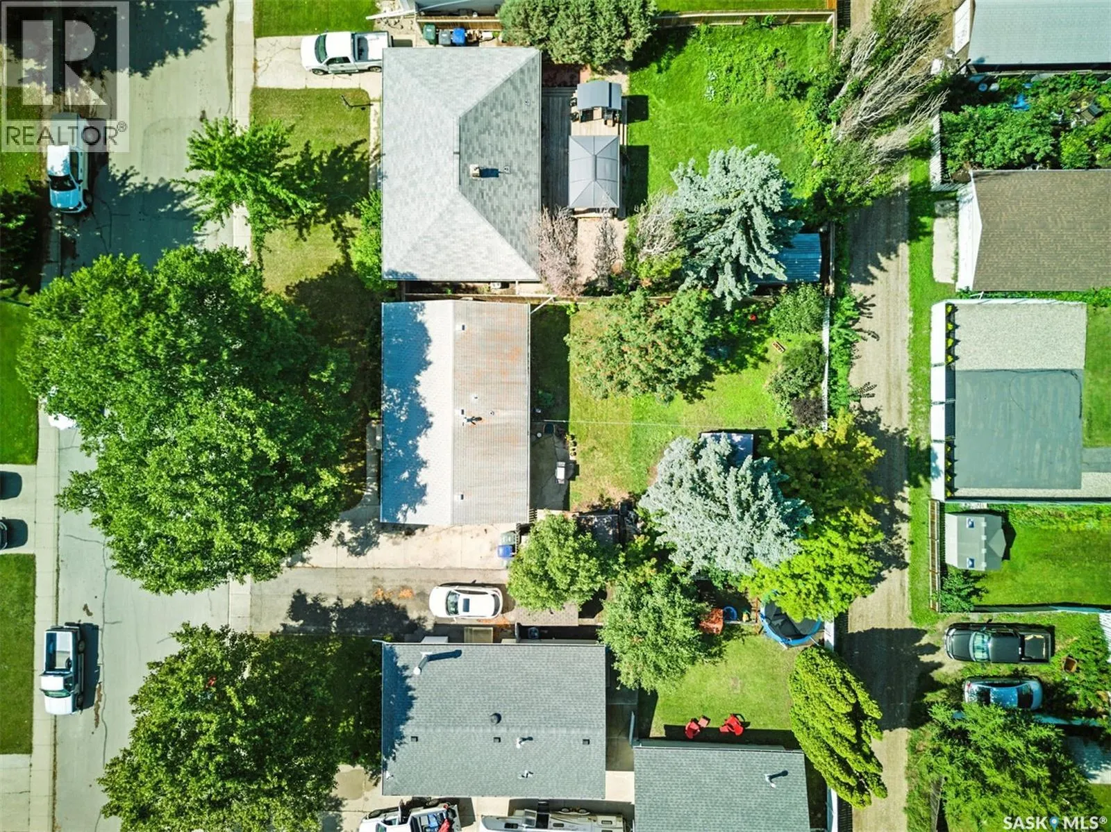 97 Maxwell CRESCENT