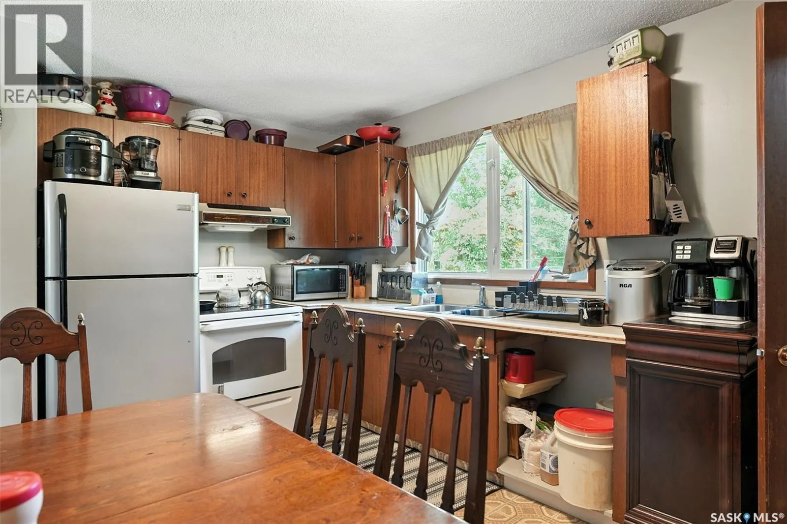 97 Maxwell CRESCENT