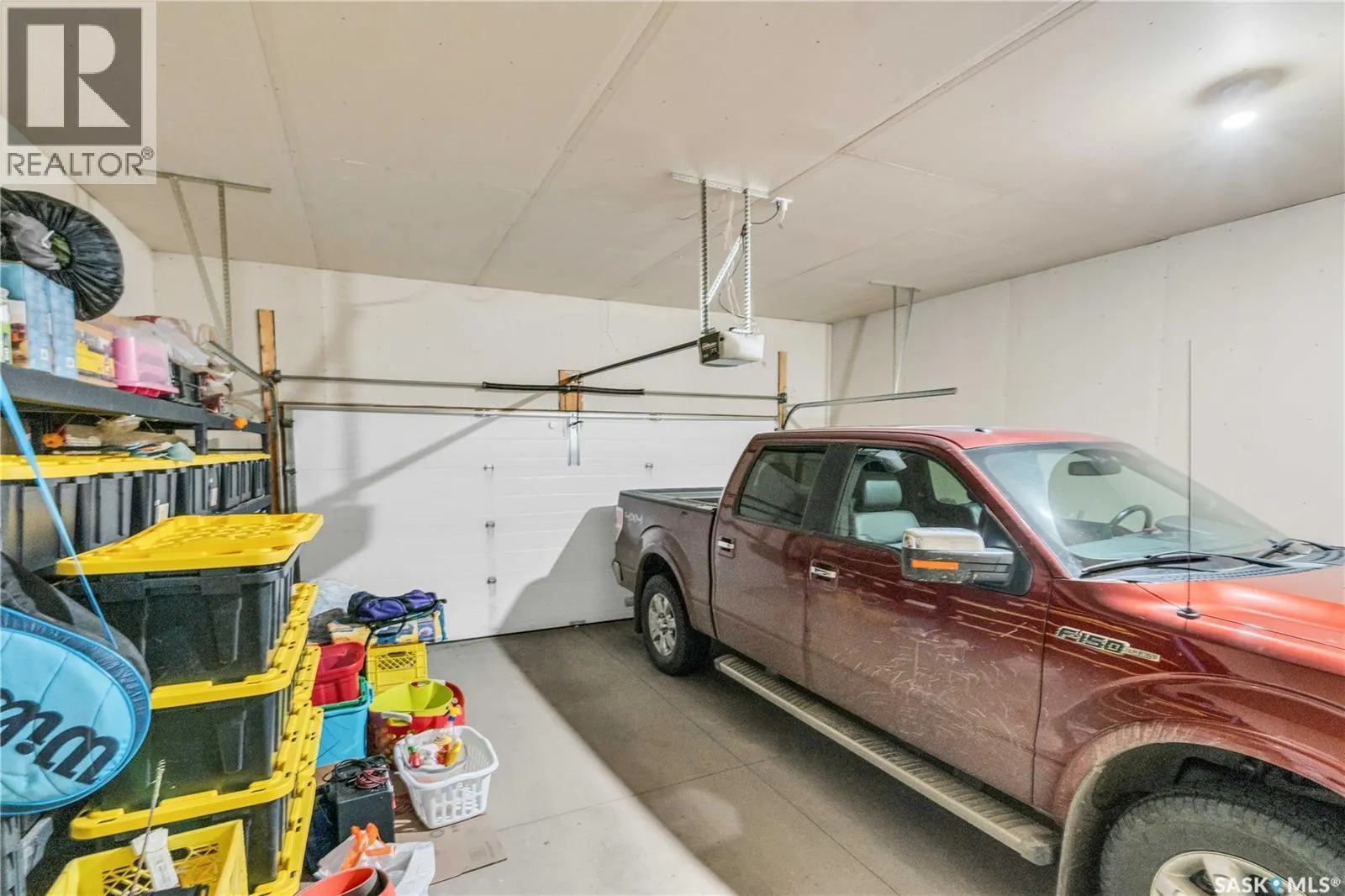 206 Whalley CRESCENT