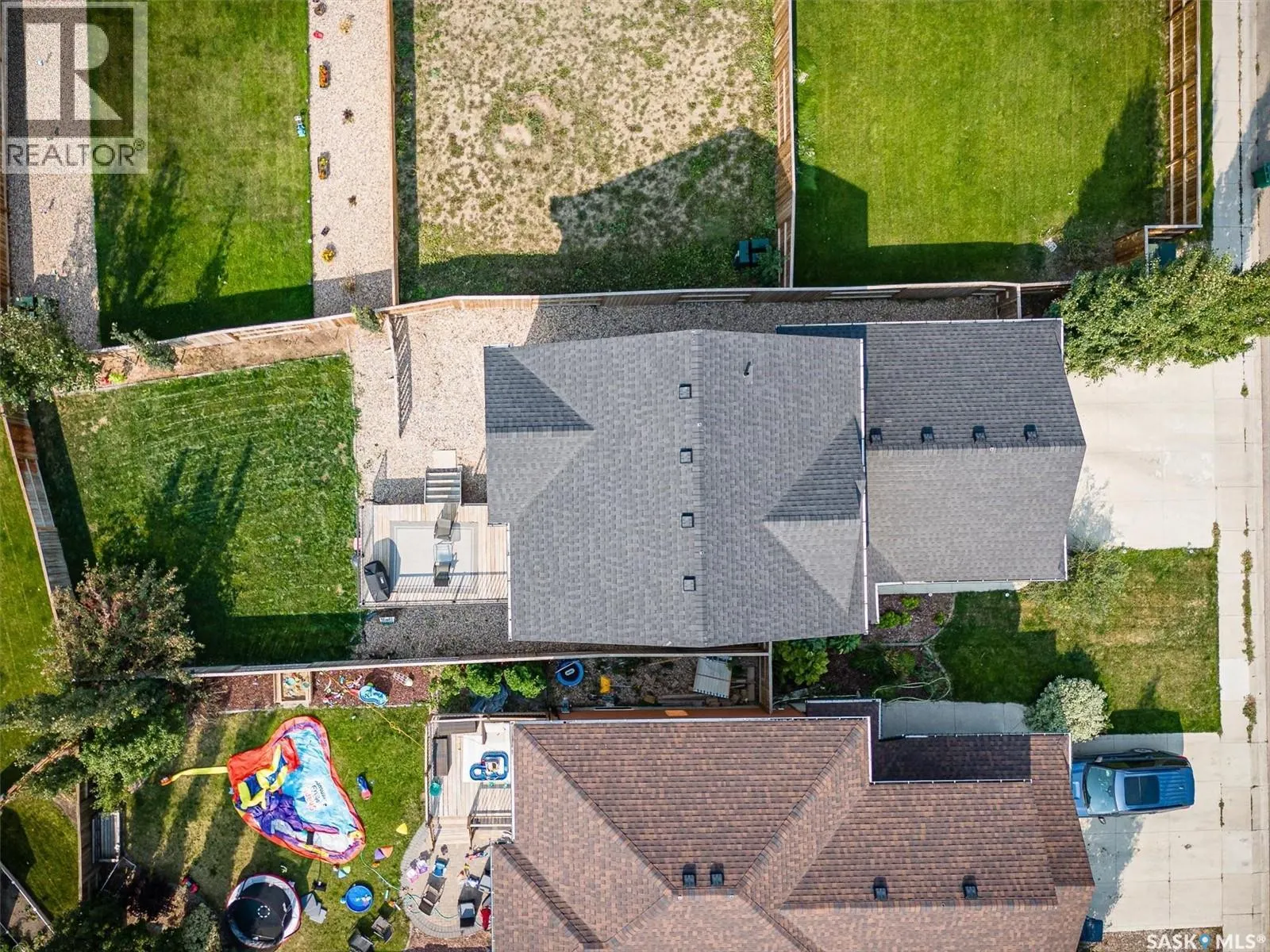 143 Childers CRESCENT