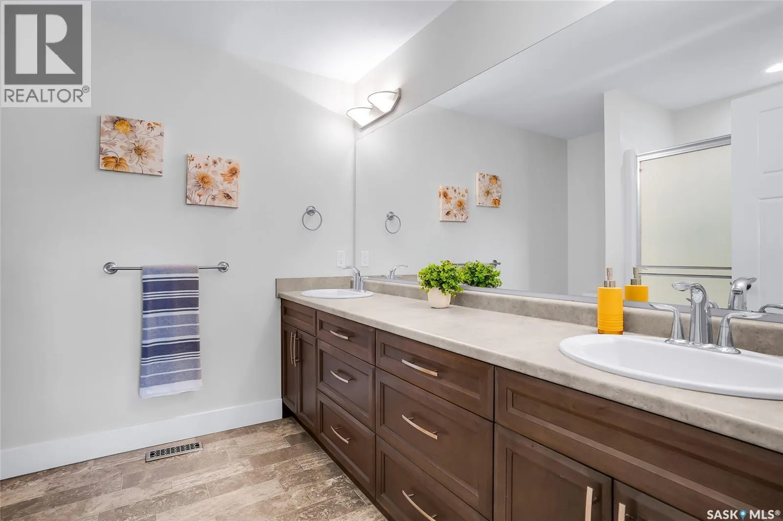 303 Kolynchuk MANOR