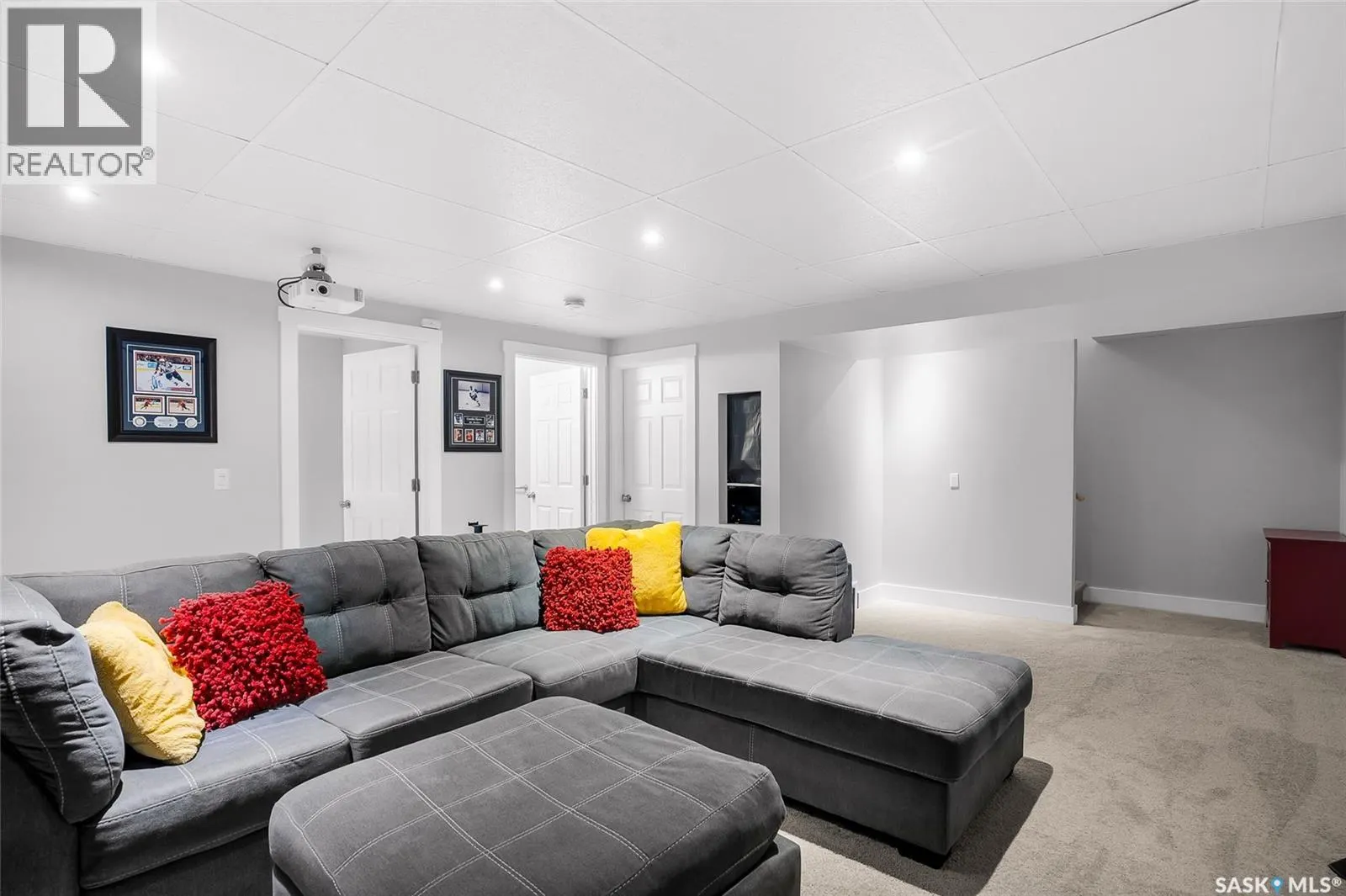 303 Kolynchuk MANOR