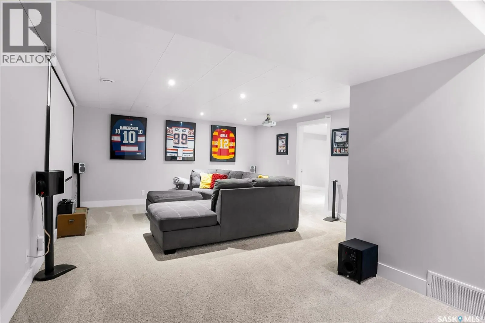303 Kolynchuk MANOR