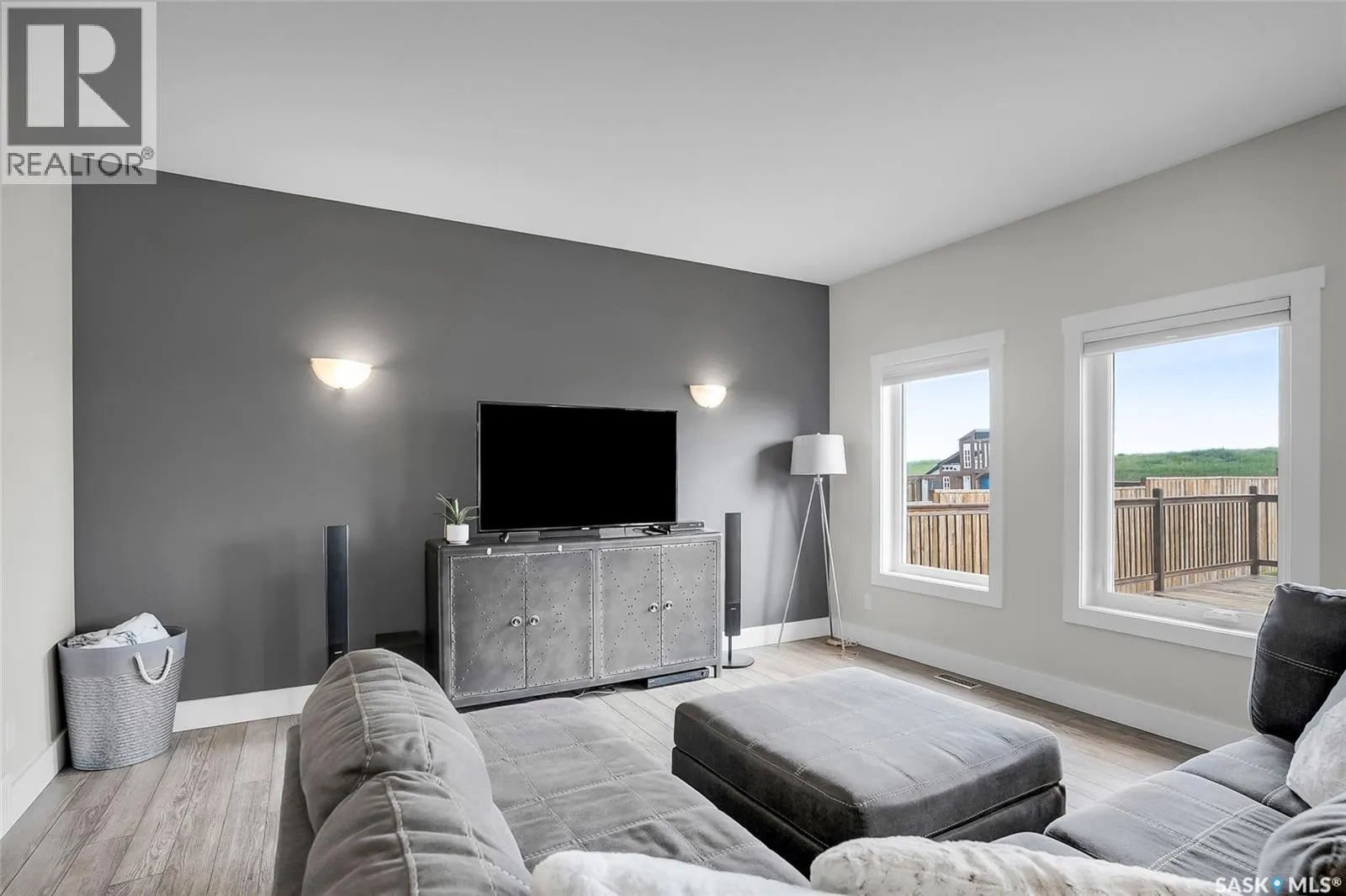 303 Kolynchuk MANOR
