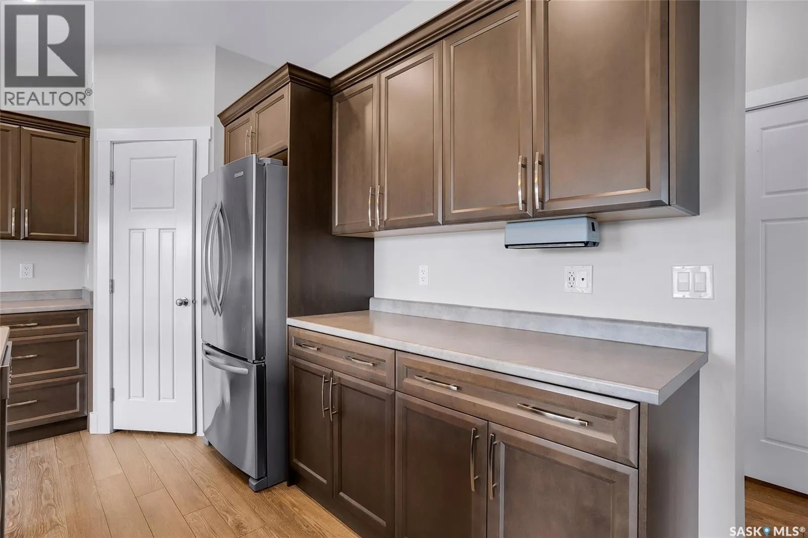 303 Kolynchuk MANOR