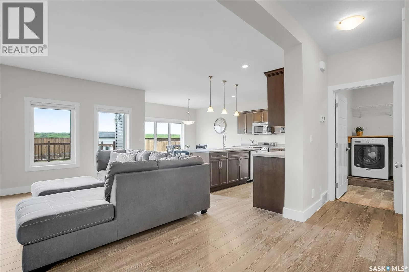 303 Kolynchuk MANOR
