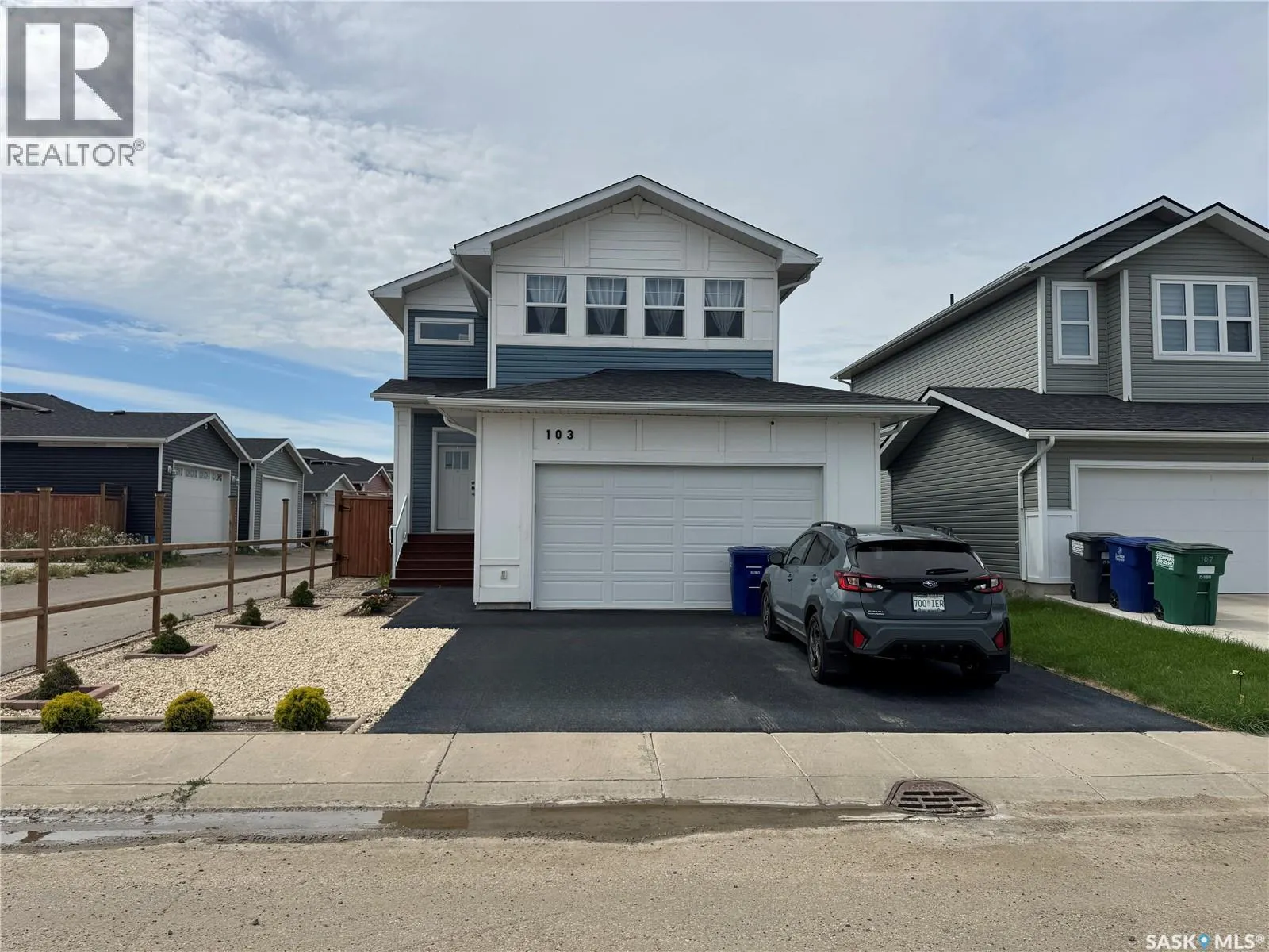 103 Stromberg CRESCENT