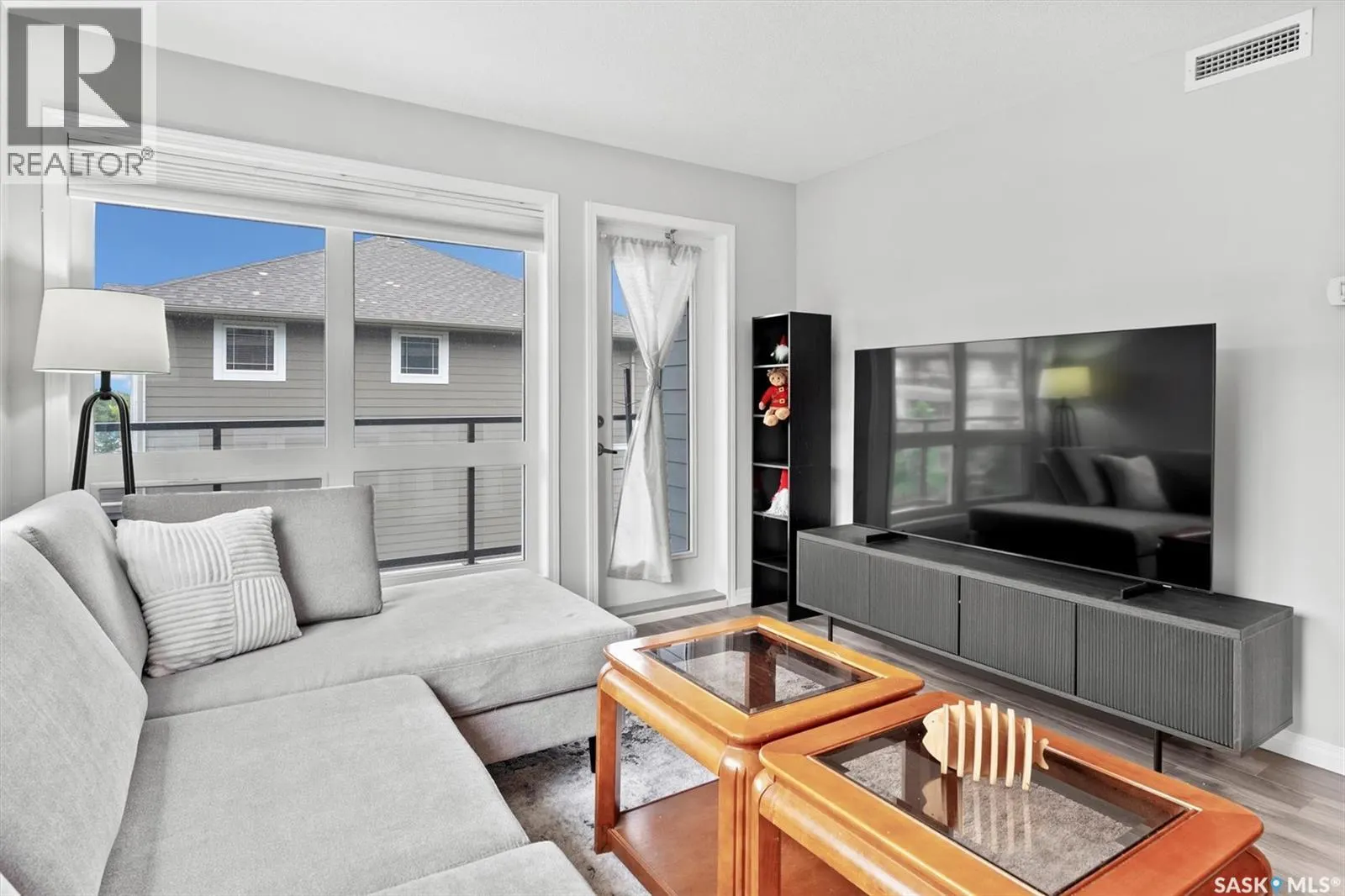 4206 108 Willis CRESCENT