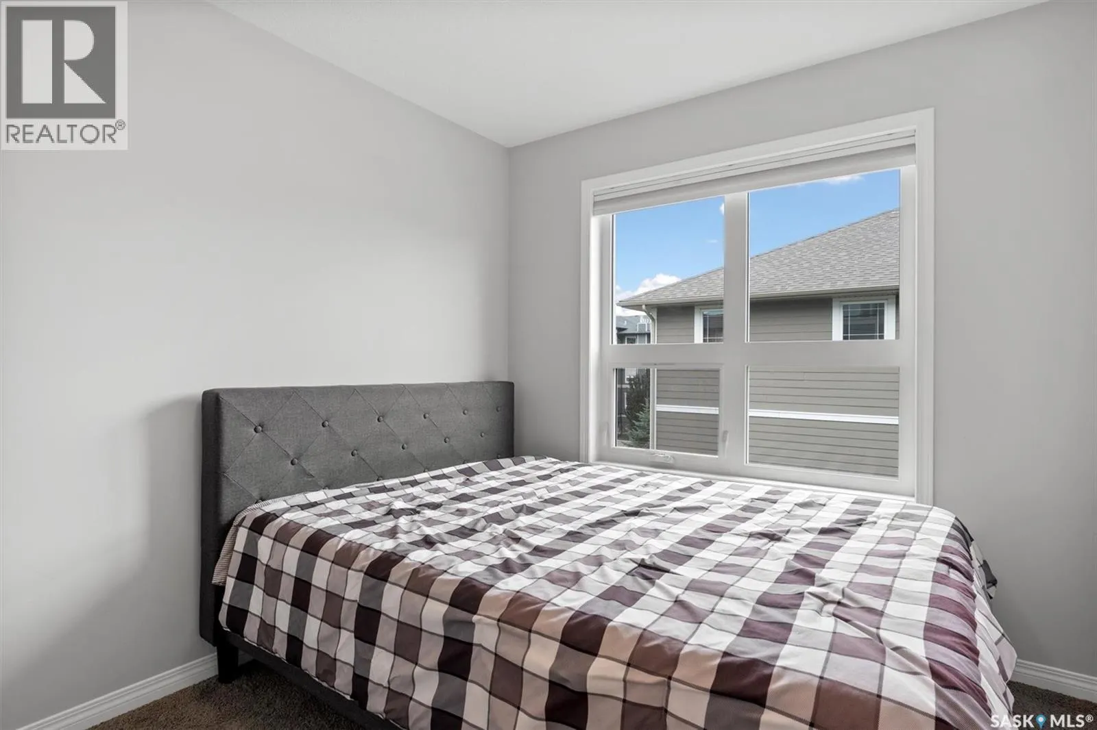 4206 108 Willis CRESCENT