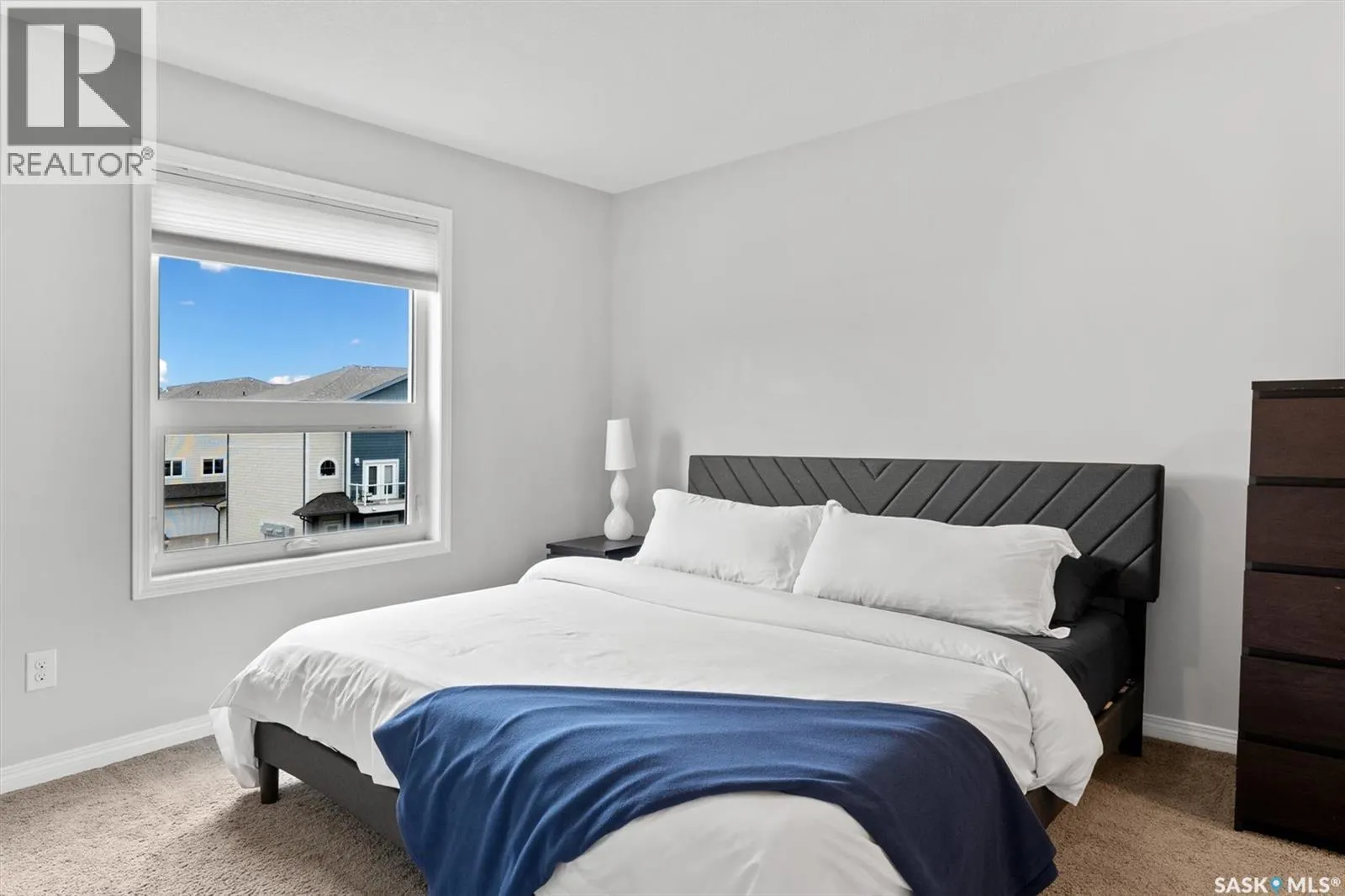 4206 108 Willis CRESCENT