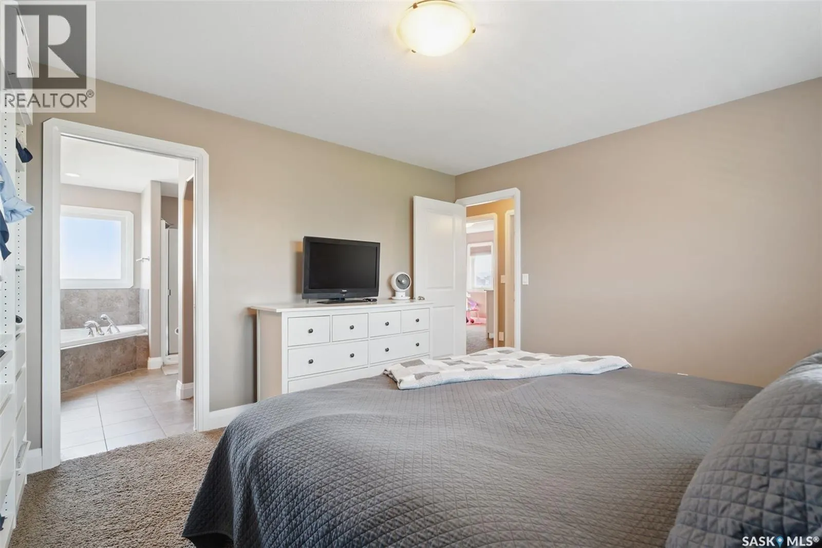 418 Hastings CRESCENT