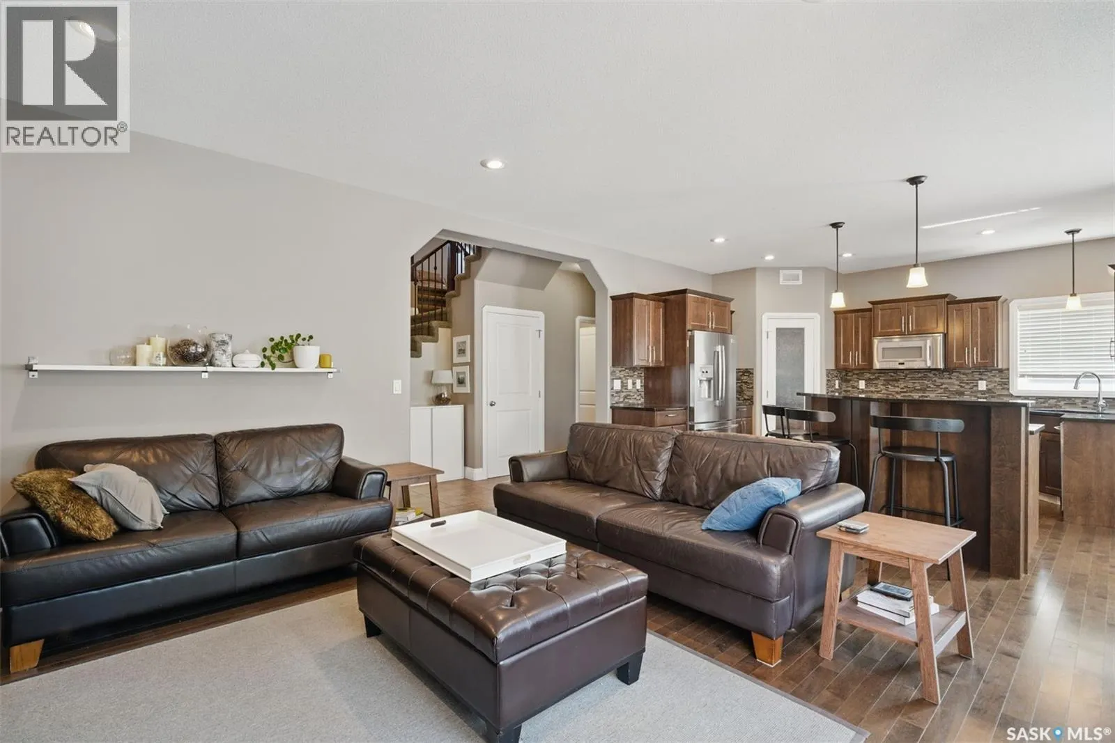 418 Hastings CRESCENT