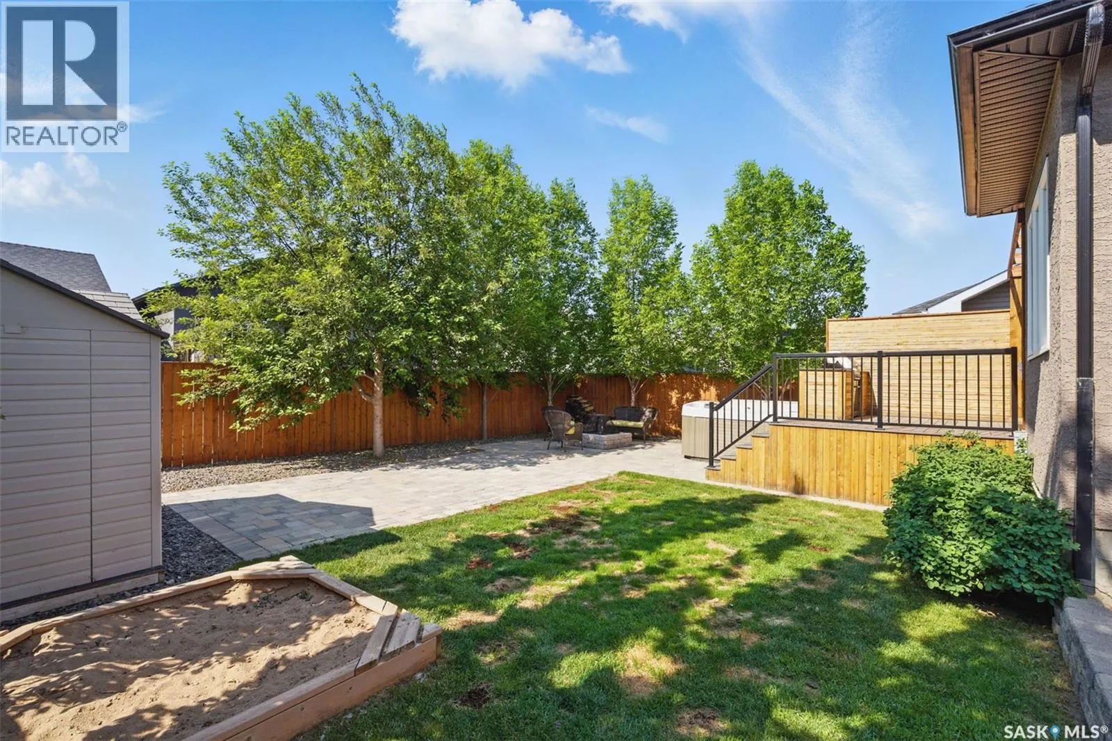 418 Hastings CRESCENT