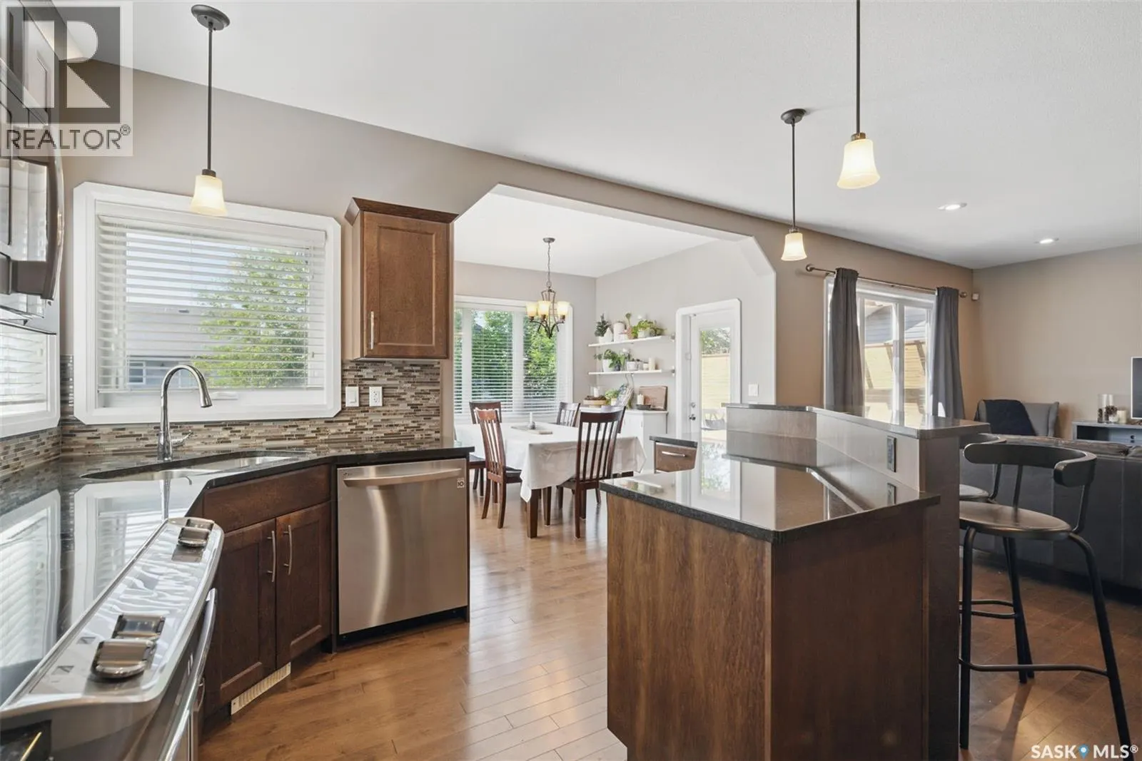 418 Hastings CRESCENT