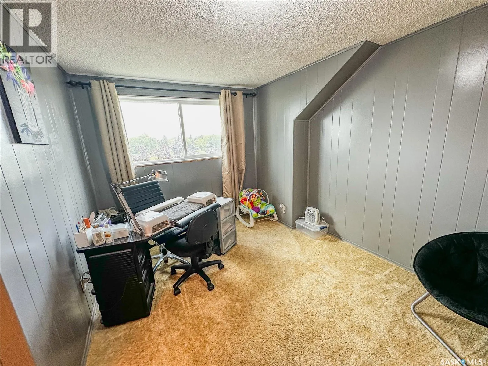 87 Collacott STREET W