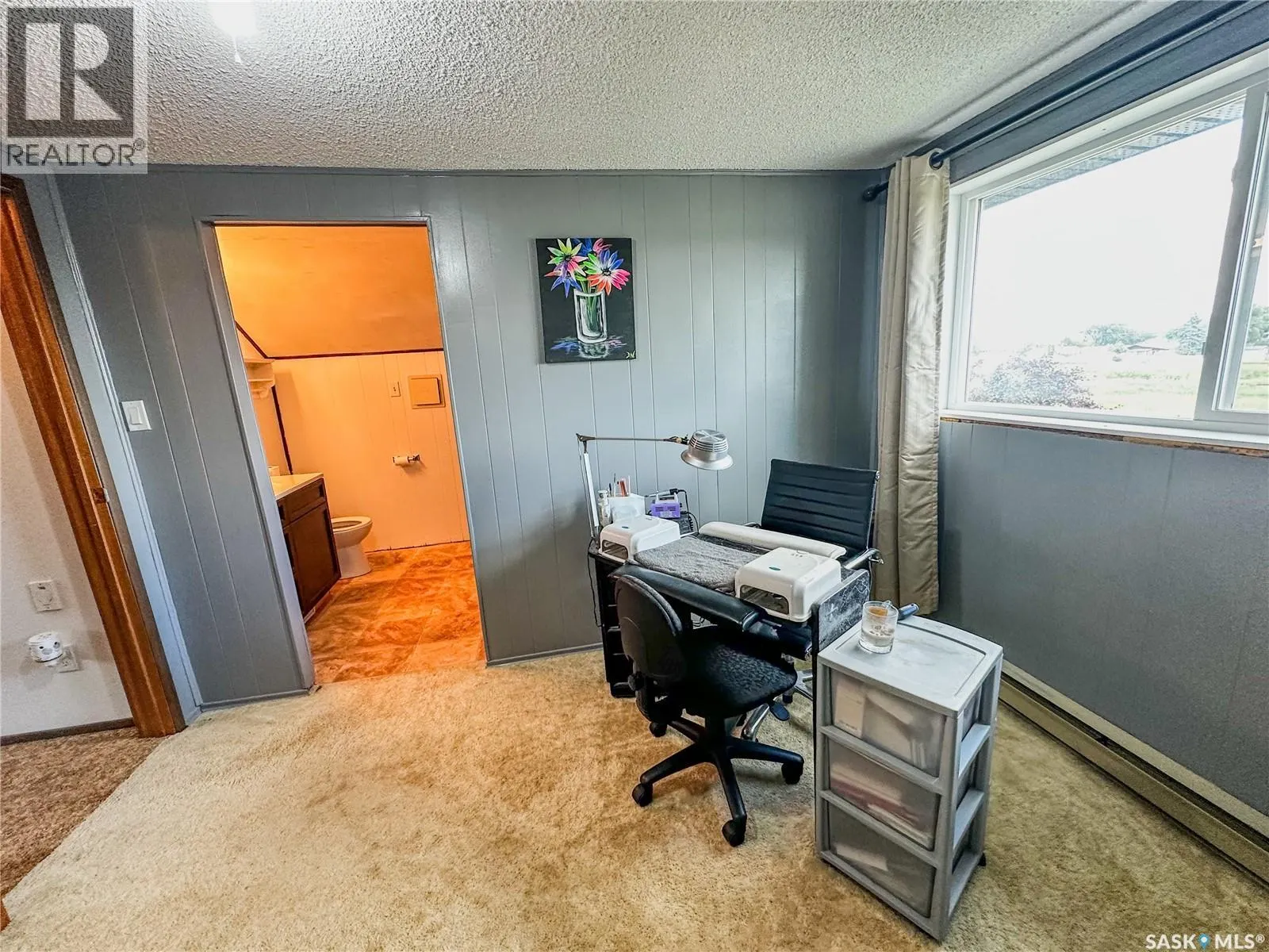 87 Collacott STREET W
