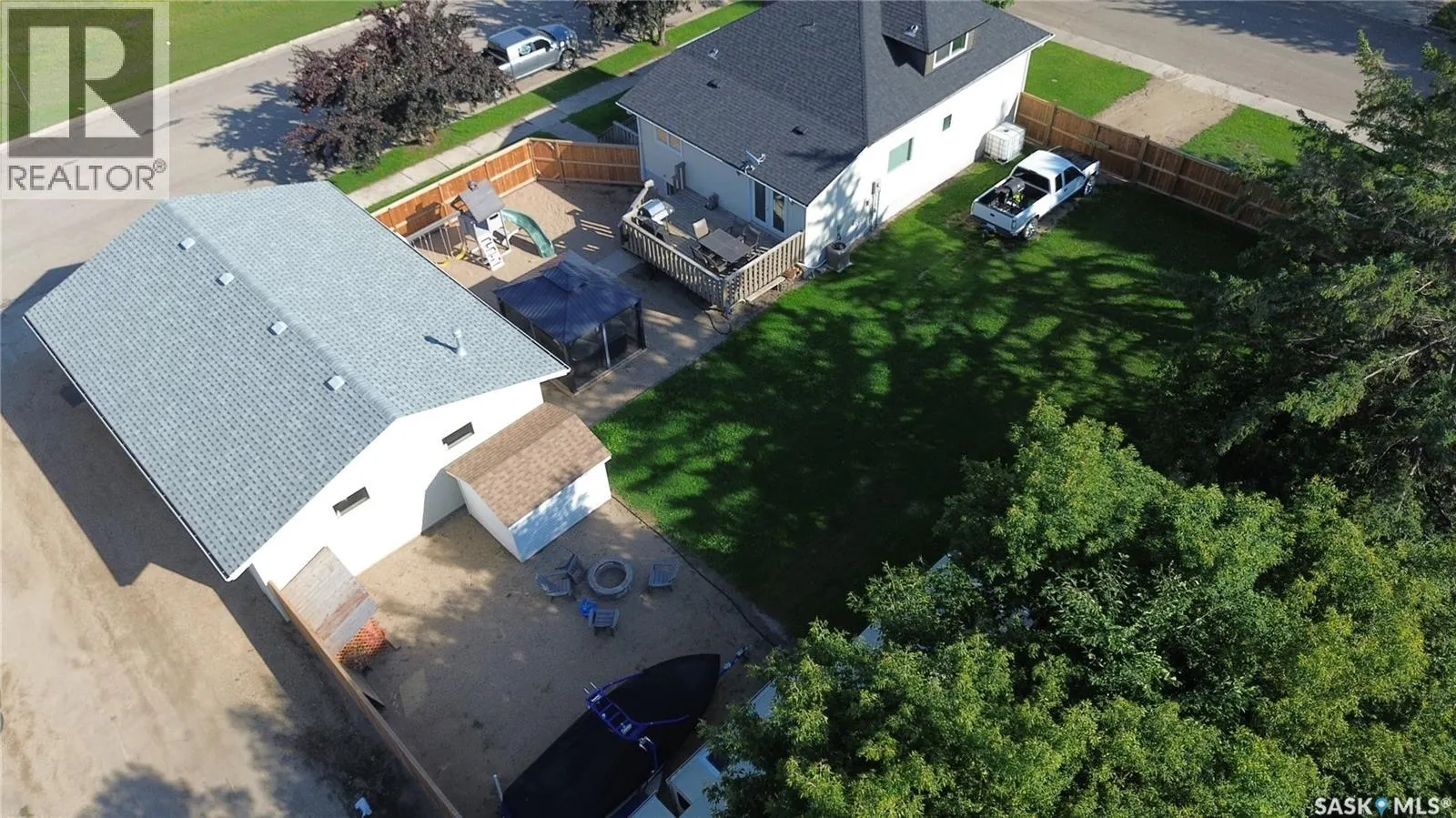 87 Collacott STREET W