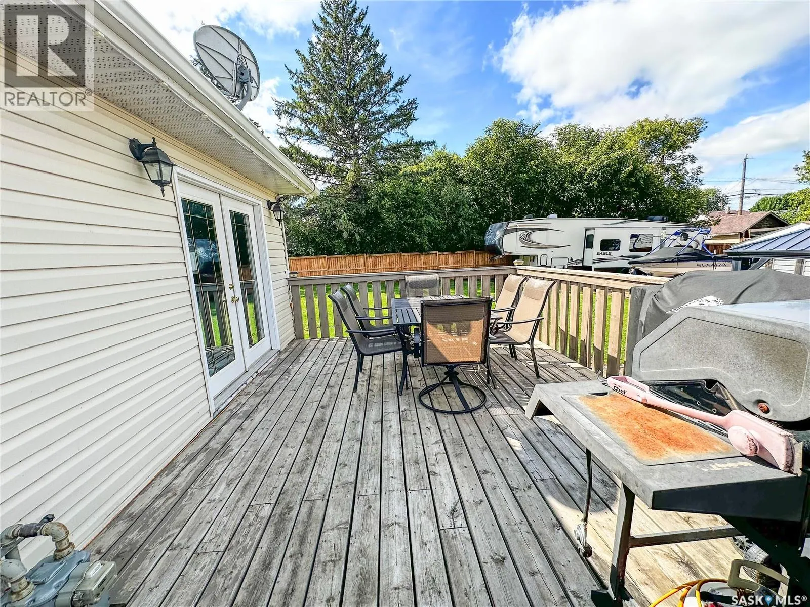 87 Collacott STREET W