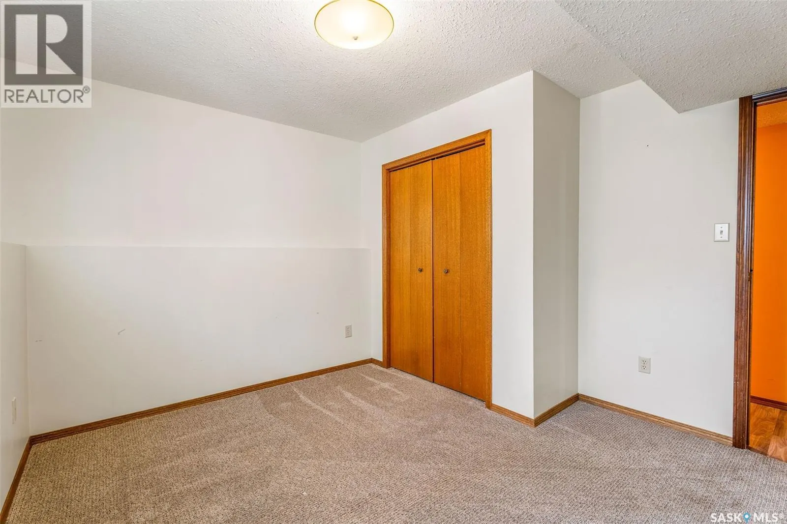 1628 Barton DRIVE
