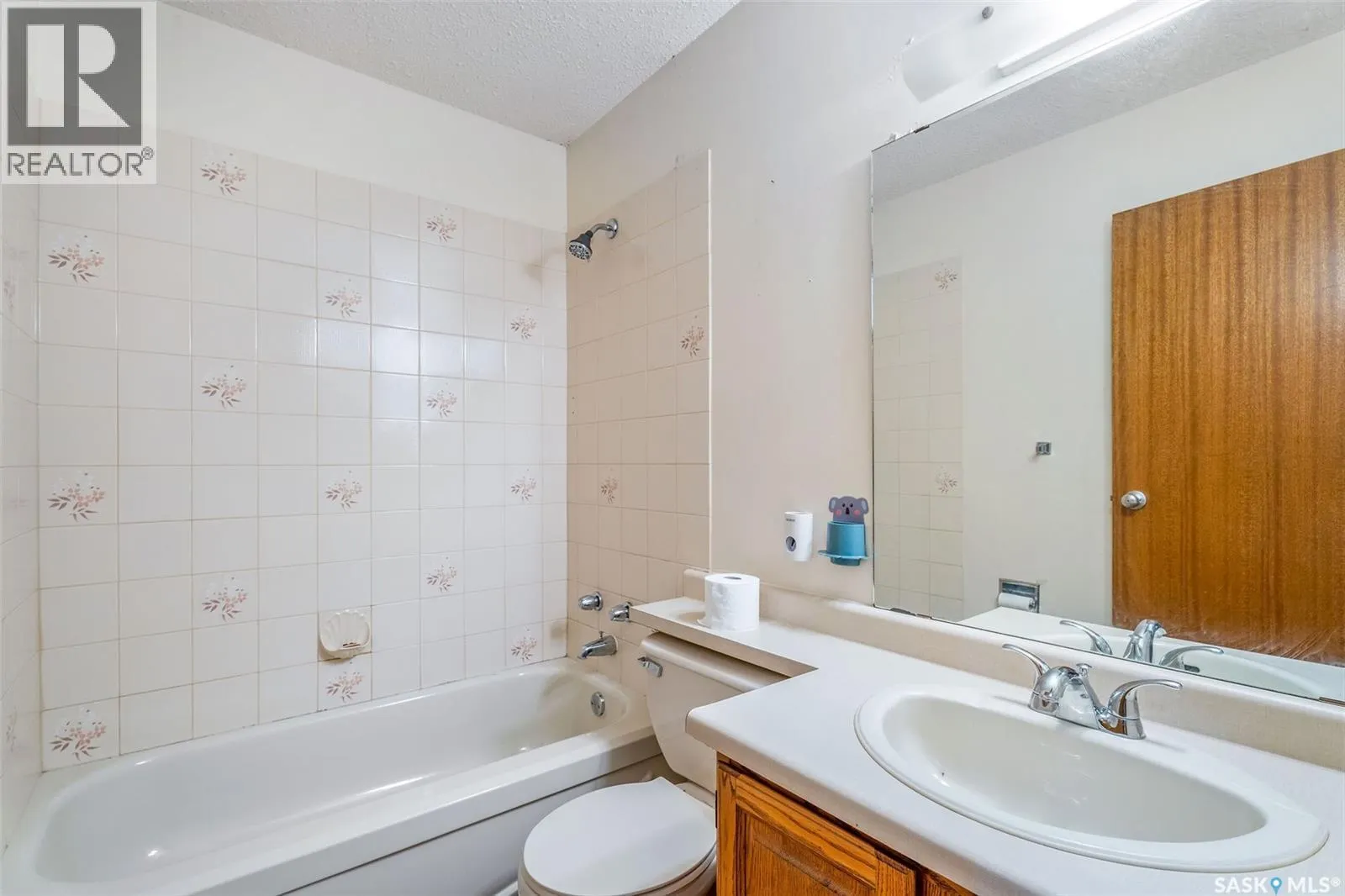 1628 Barton DRIVE