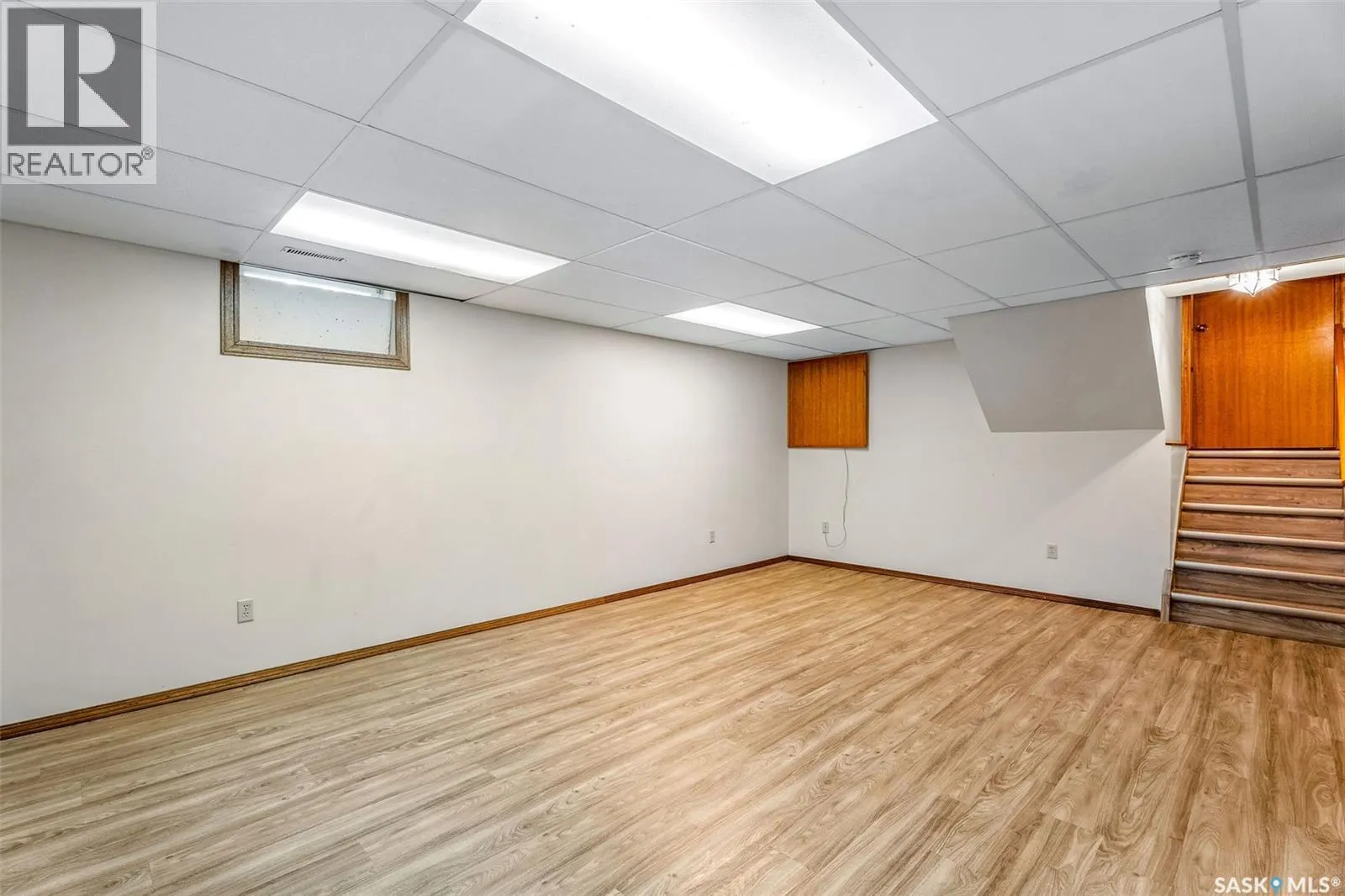 1628 Barton DRIVE