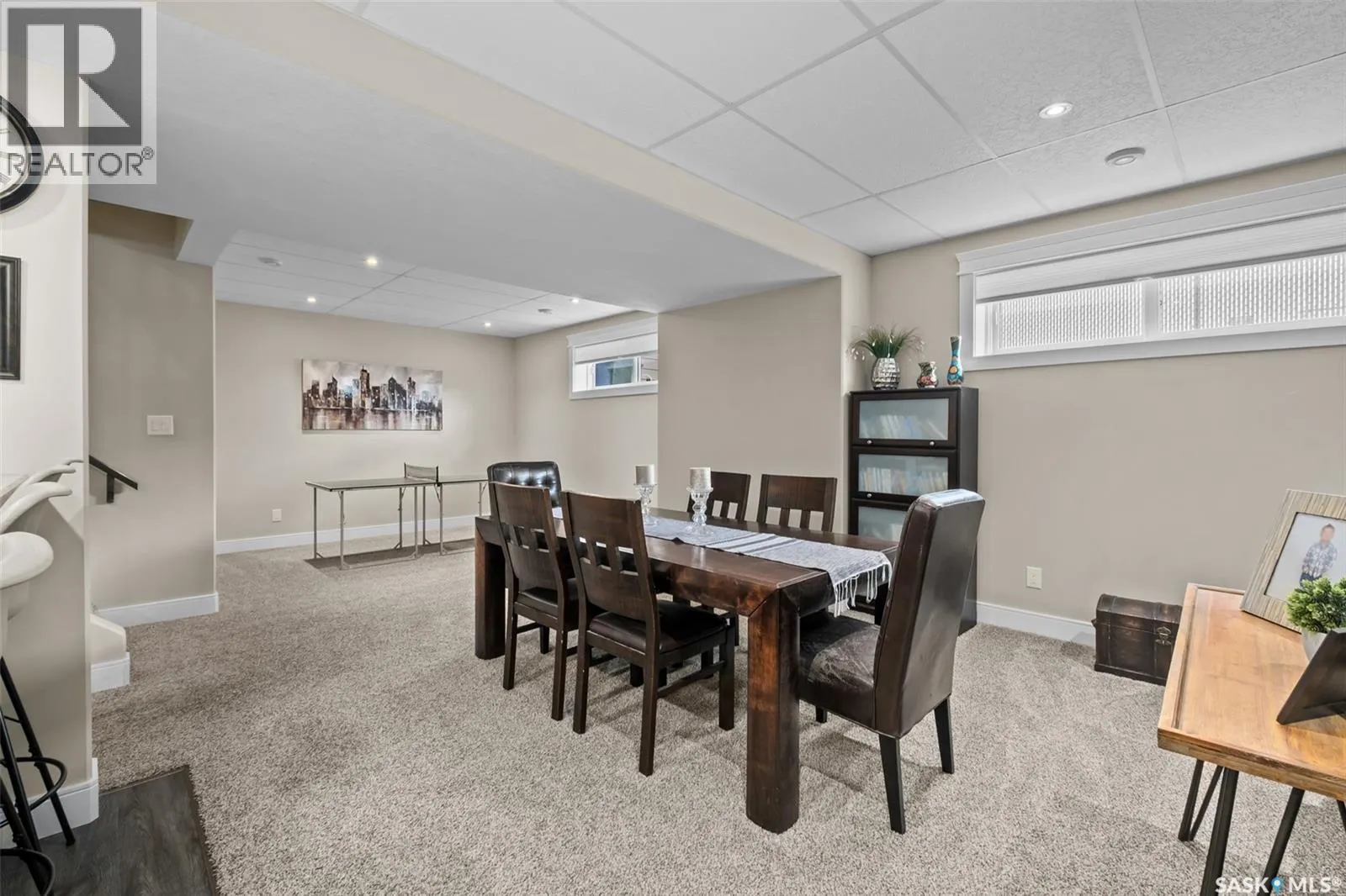 28 Smiley DRIVE